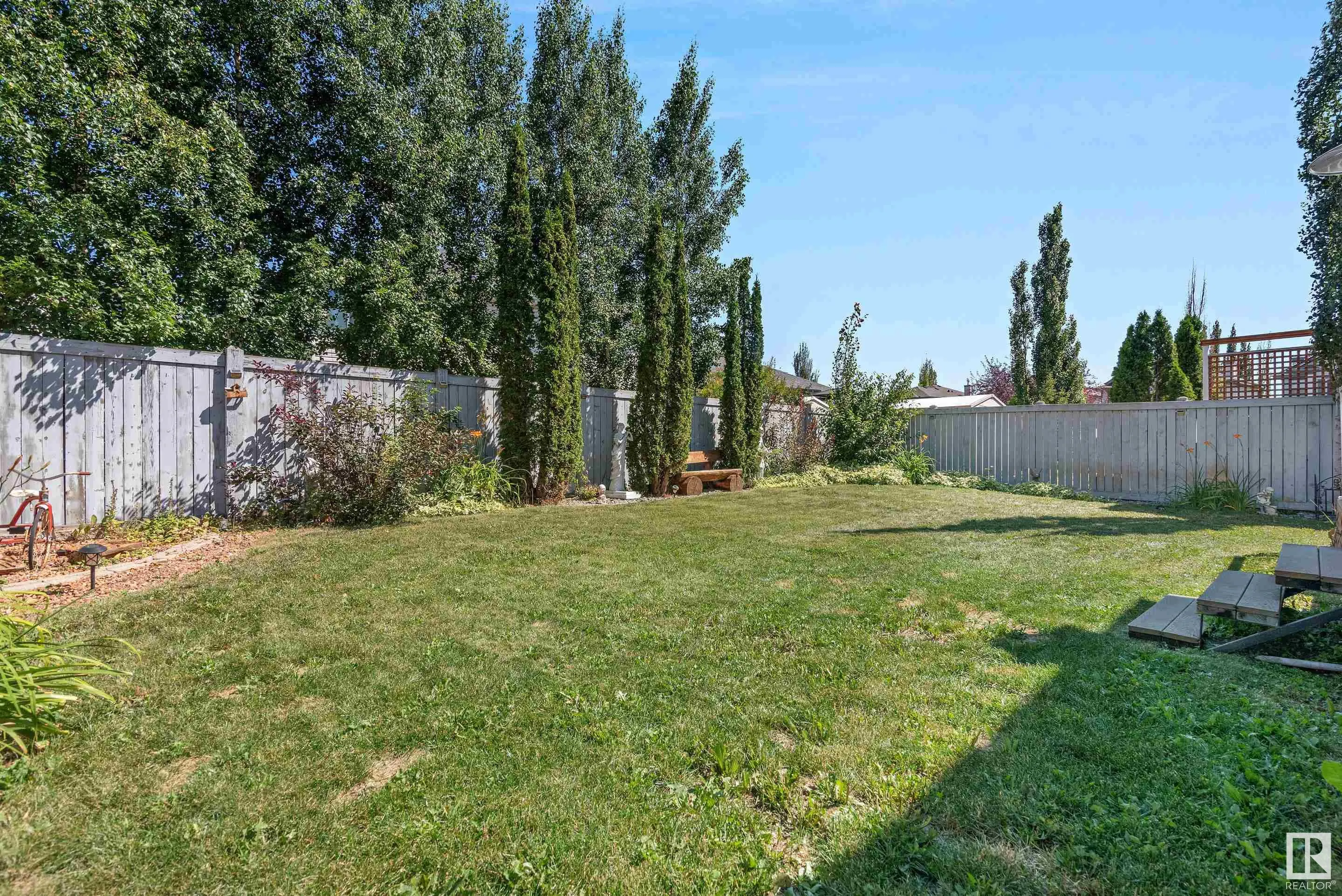 356 CALDERON Crescent