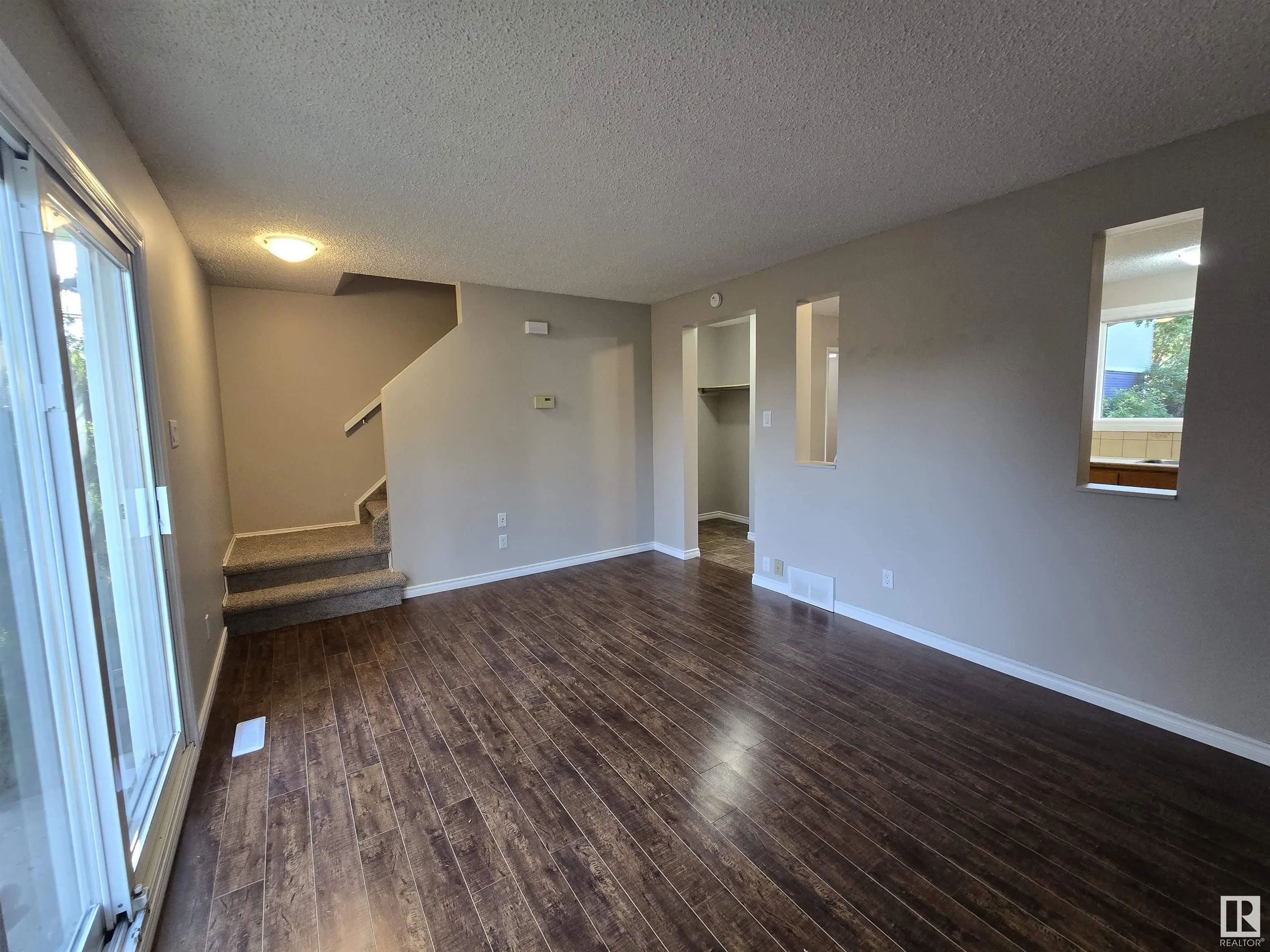 137 Habitat Crescent