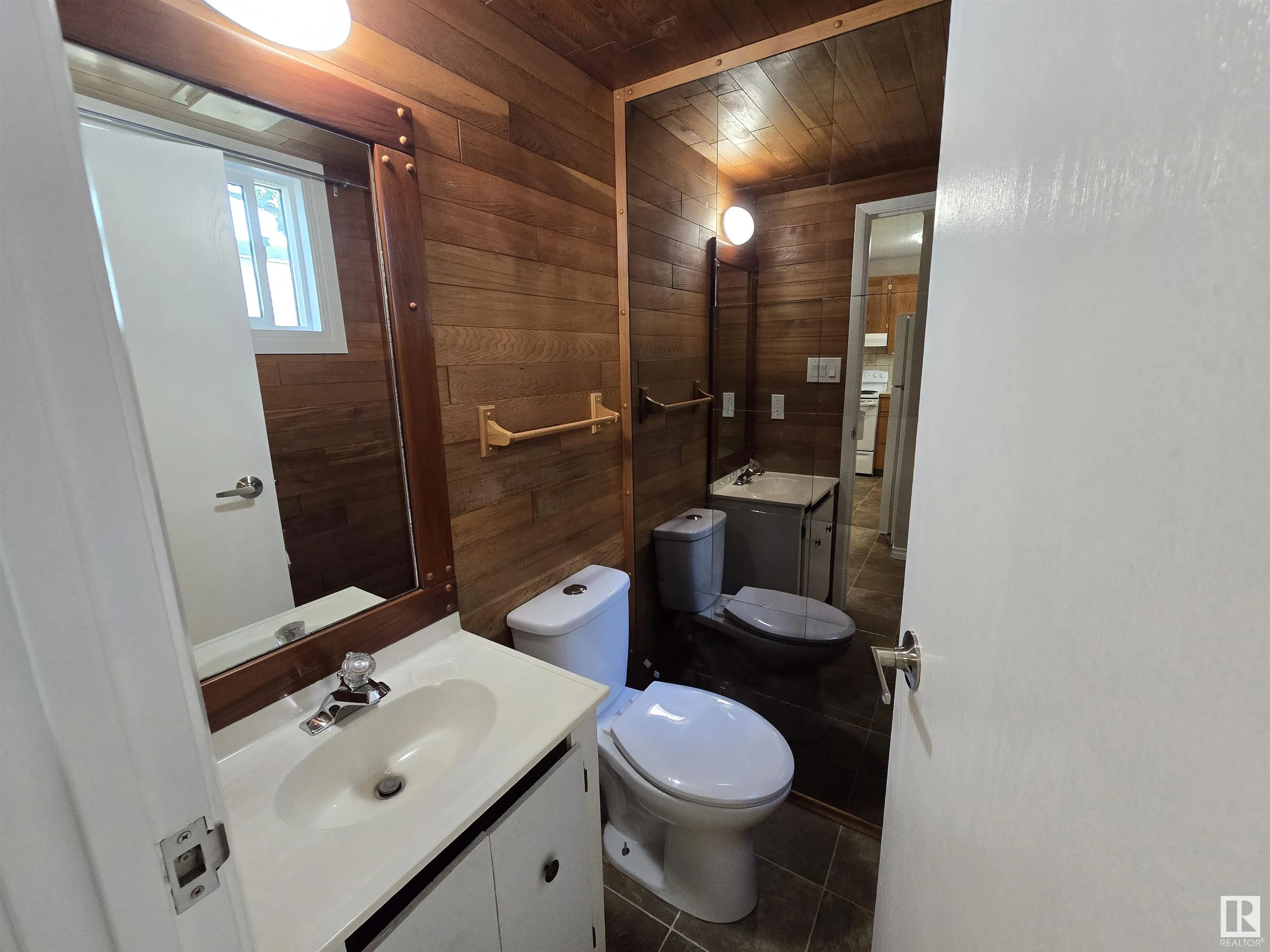 137 Habitat Crescent