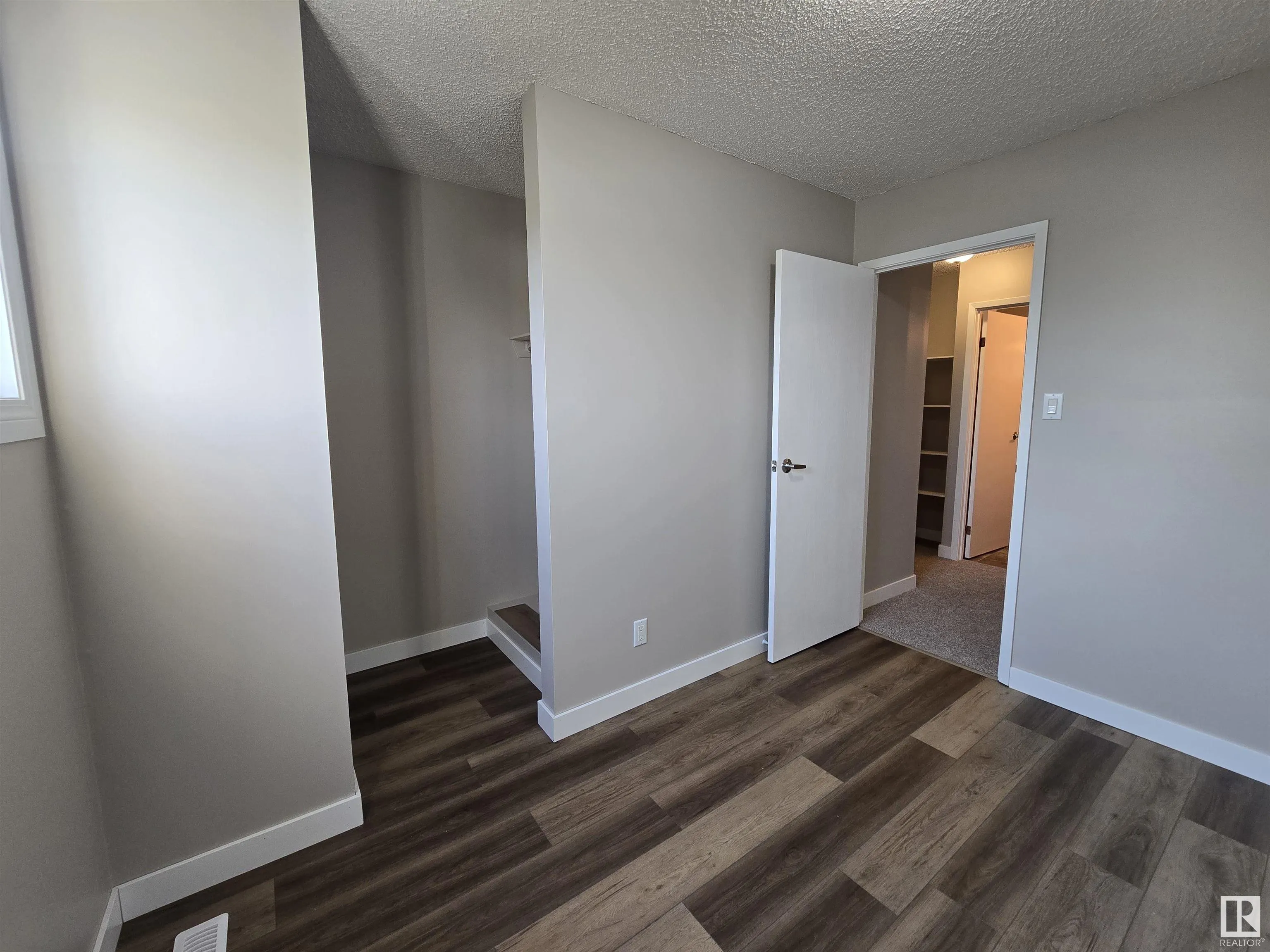 137 Habitat Crescent