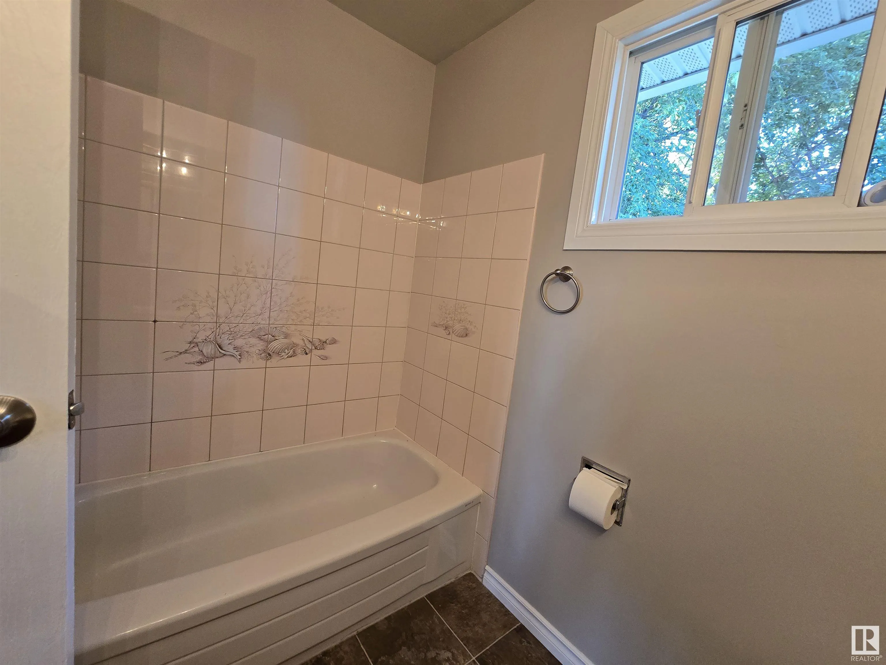 137 Habitat Crescent