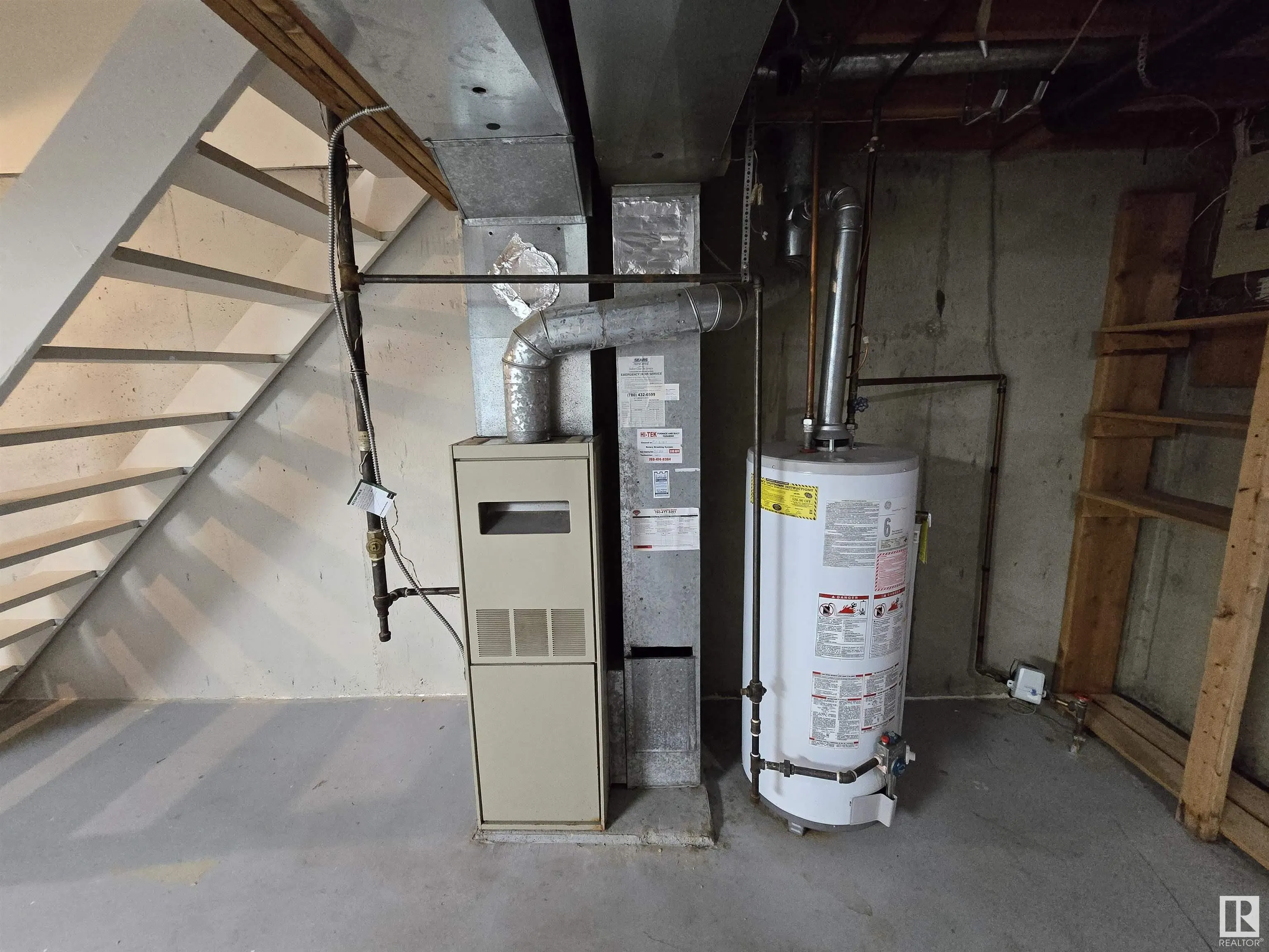 137 Habitat Crescent