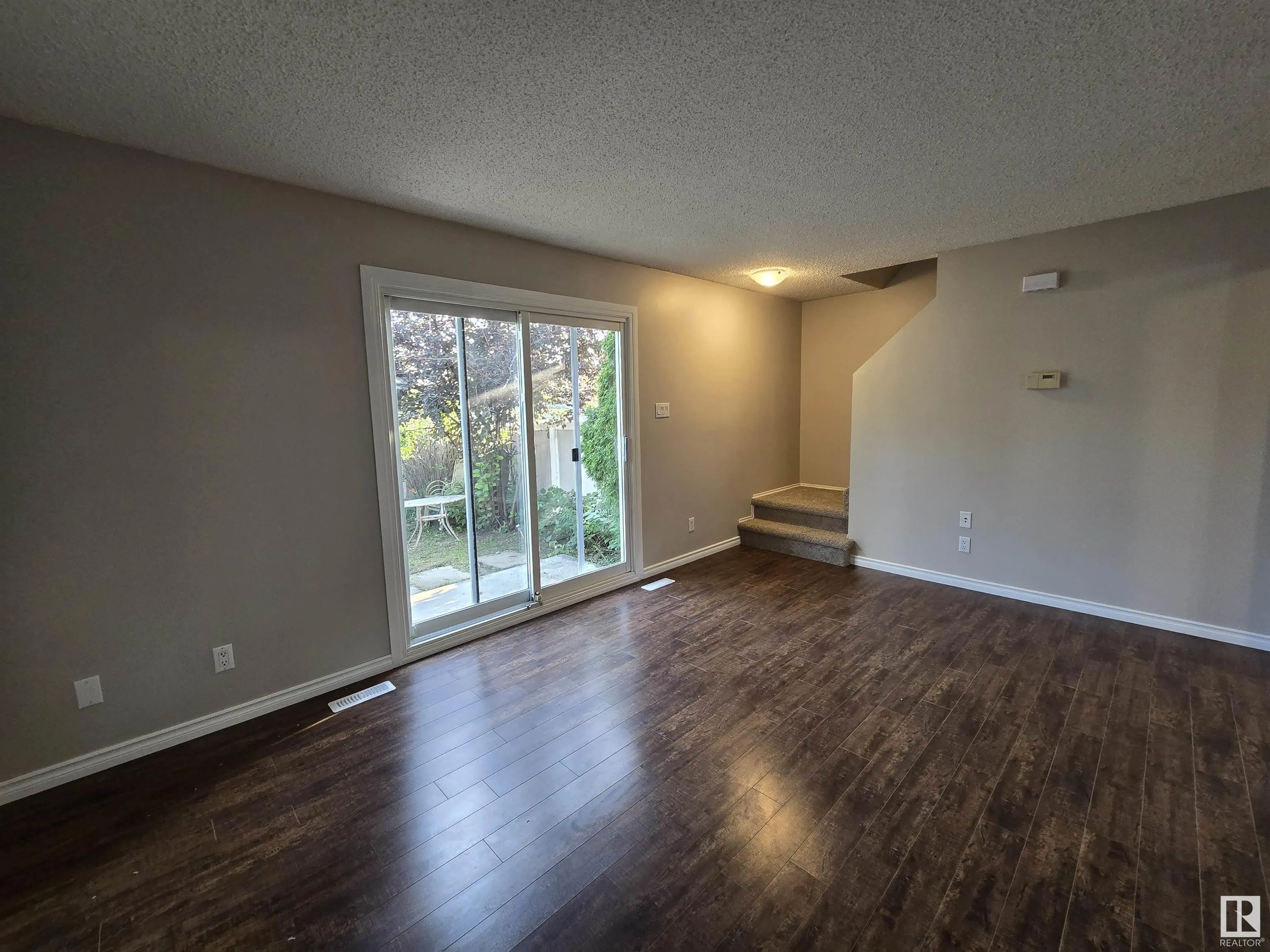 137 Habitat Crescent
