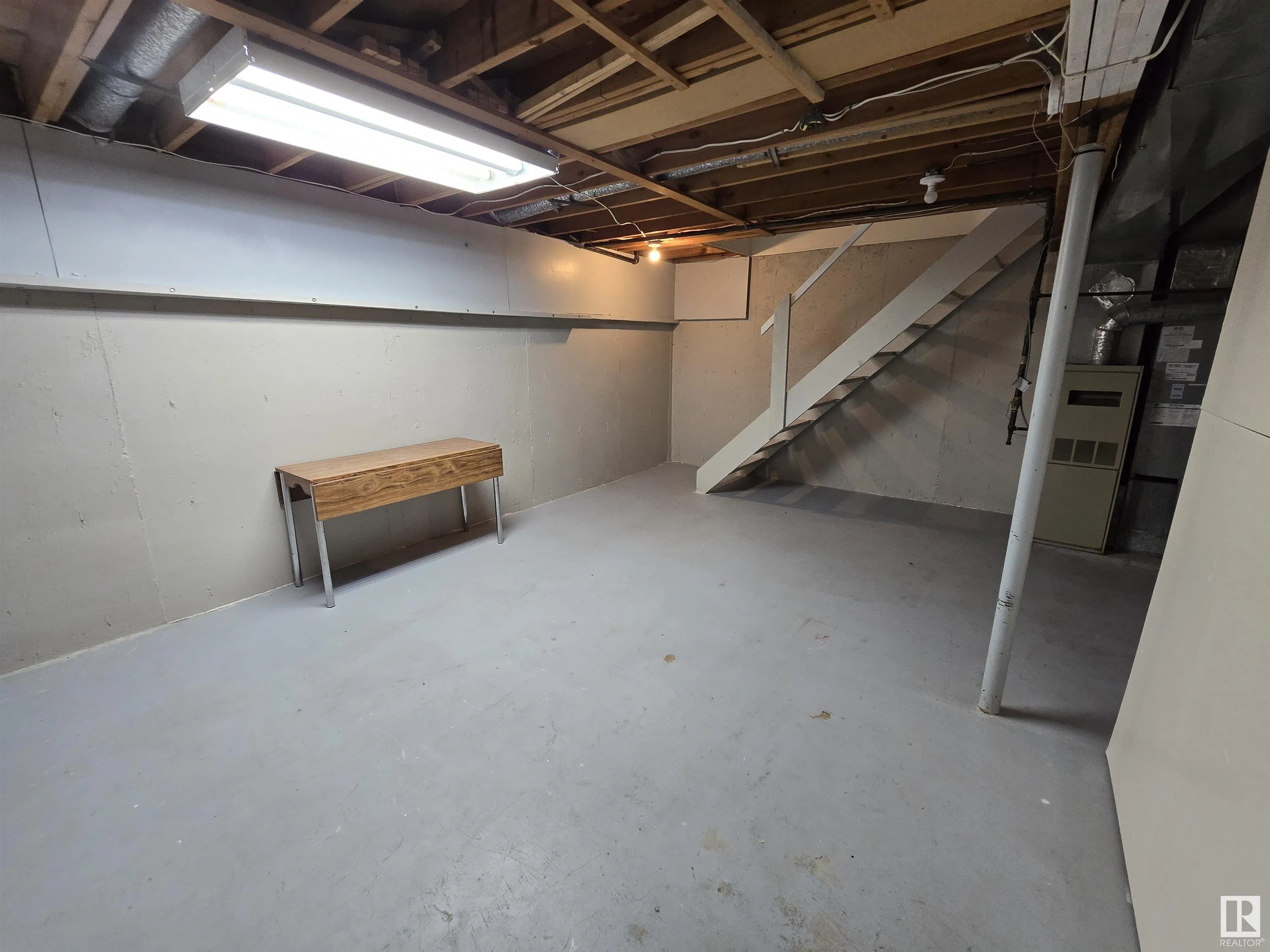 137 Habitat Crescent
