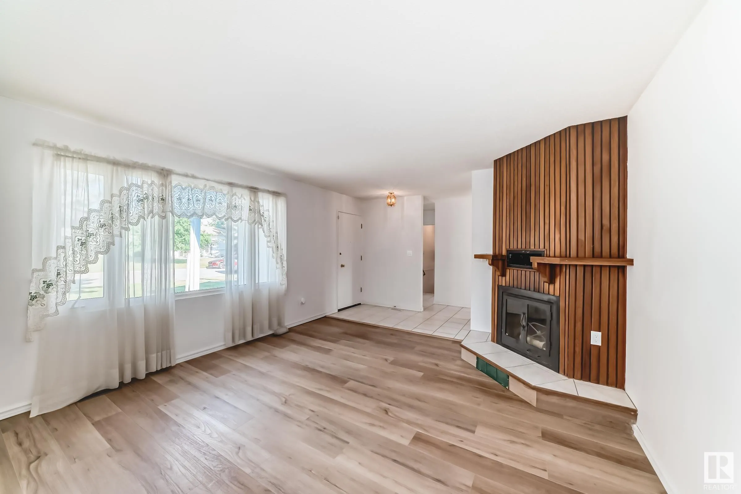 110 BRANTFORD Street