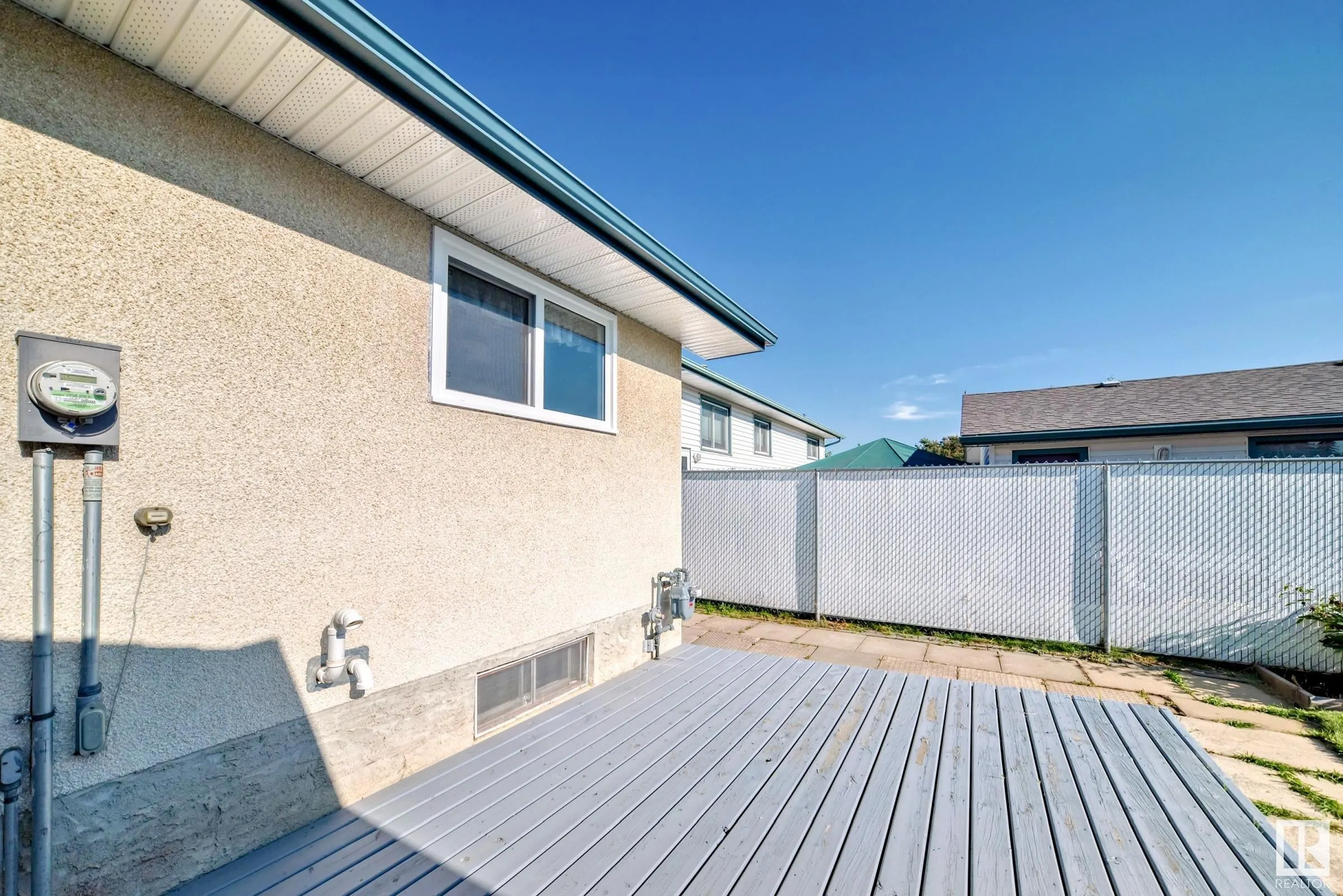 110 BRANTFORD Street