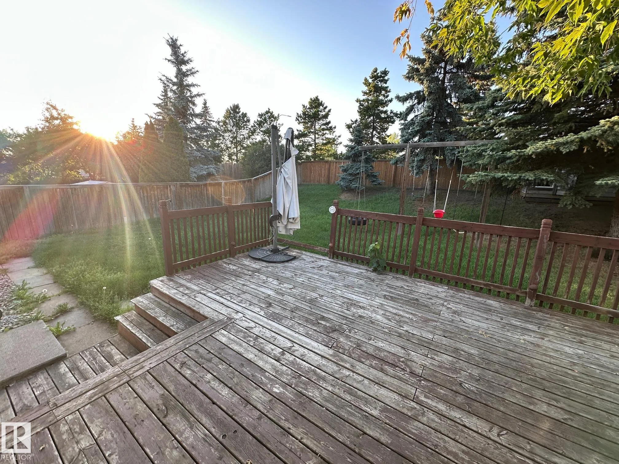 54 MATHIAS Avenue