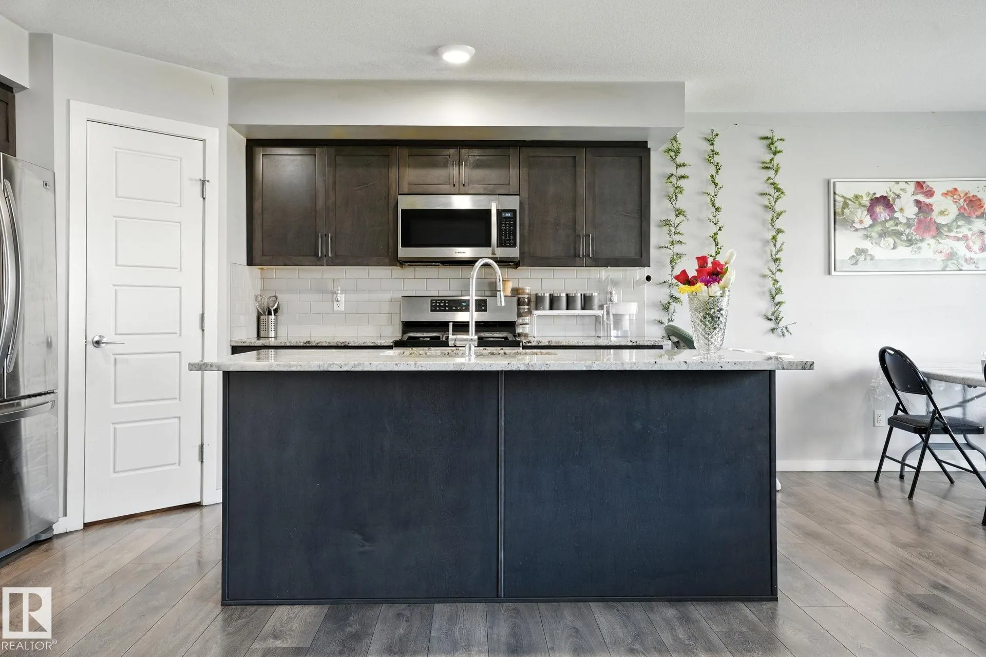 1286 DANIELS Crescent