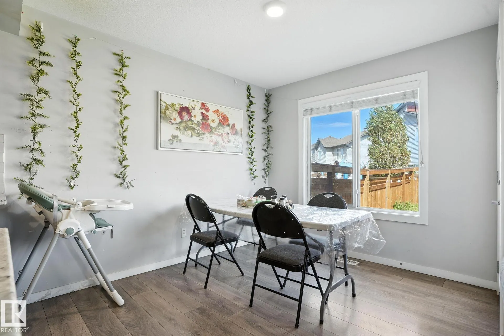 1286 DANIELS Crescent