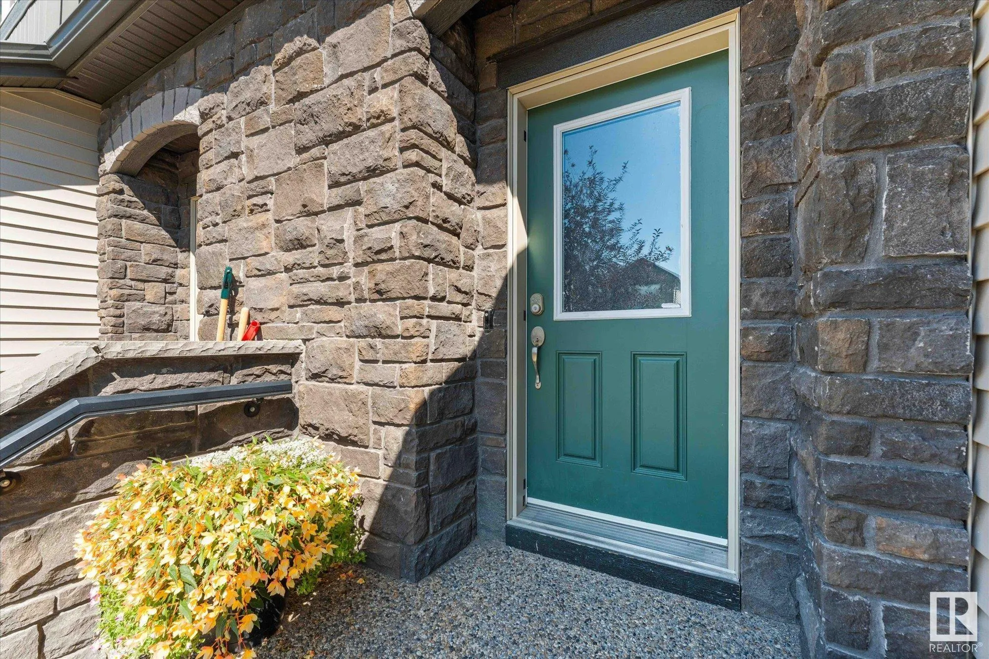 138 GILMORE Way