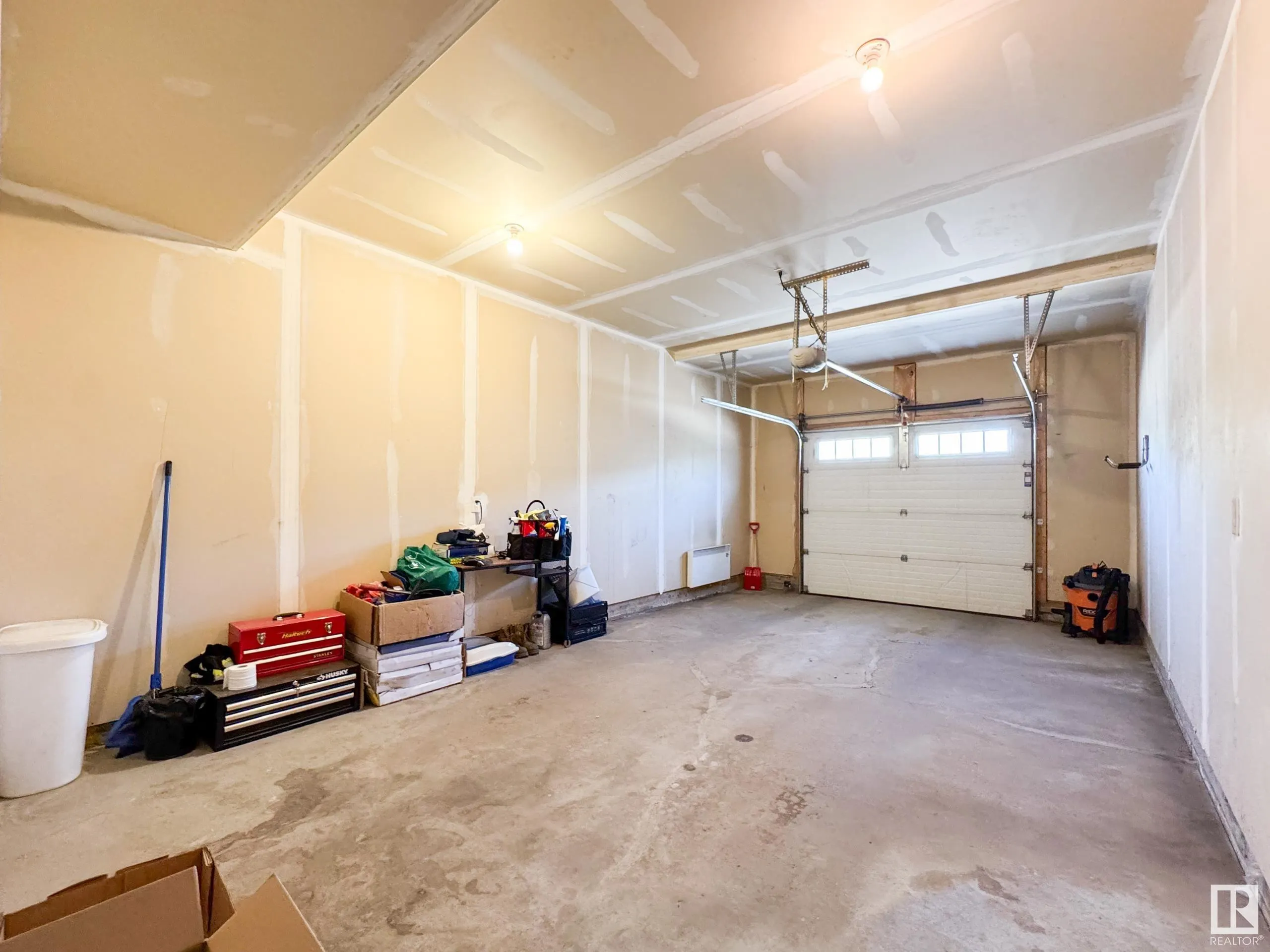 3710 ALLAN Drive