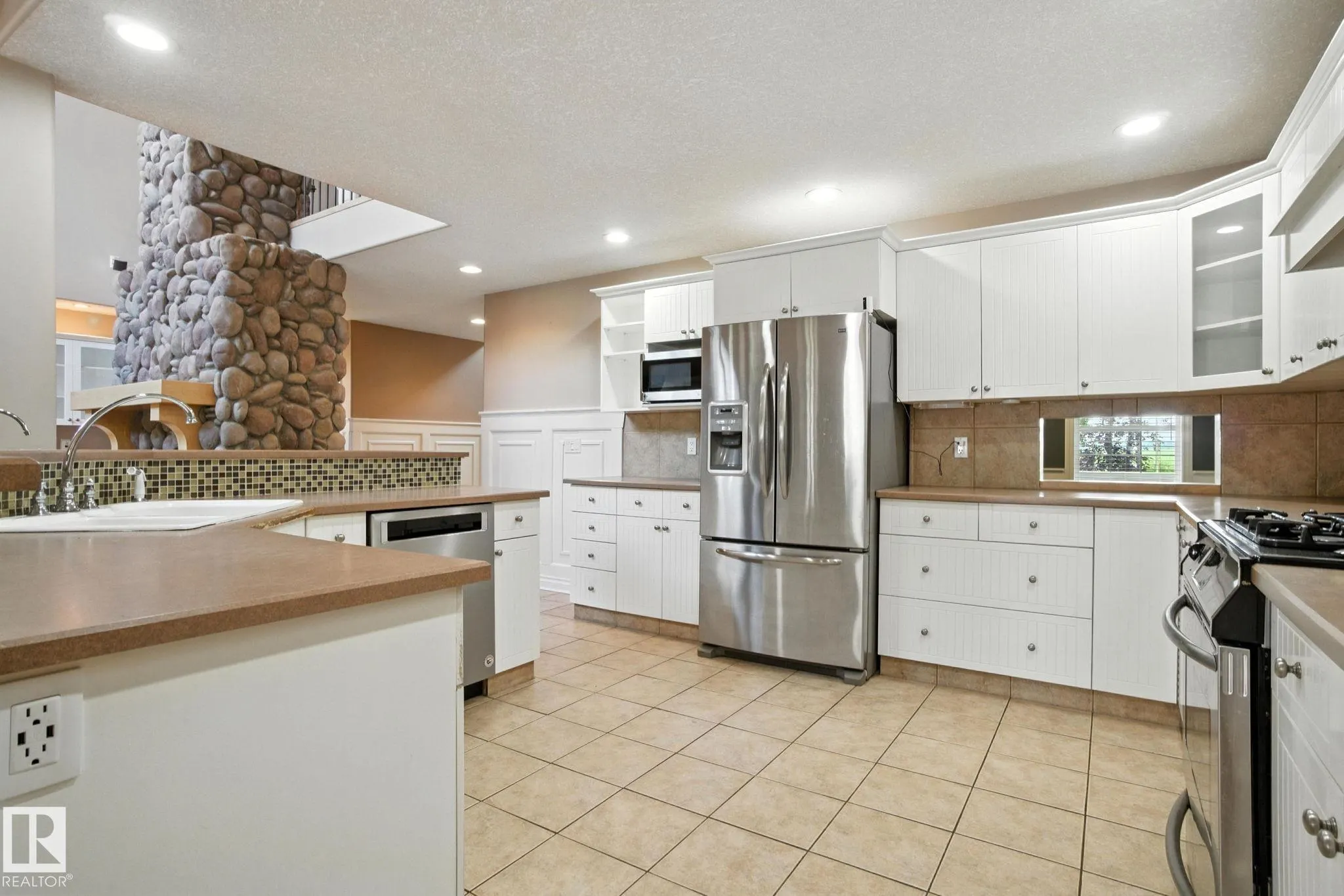54519 RGE ROAD 272