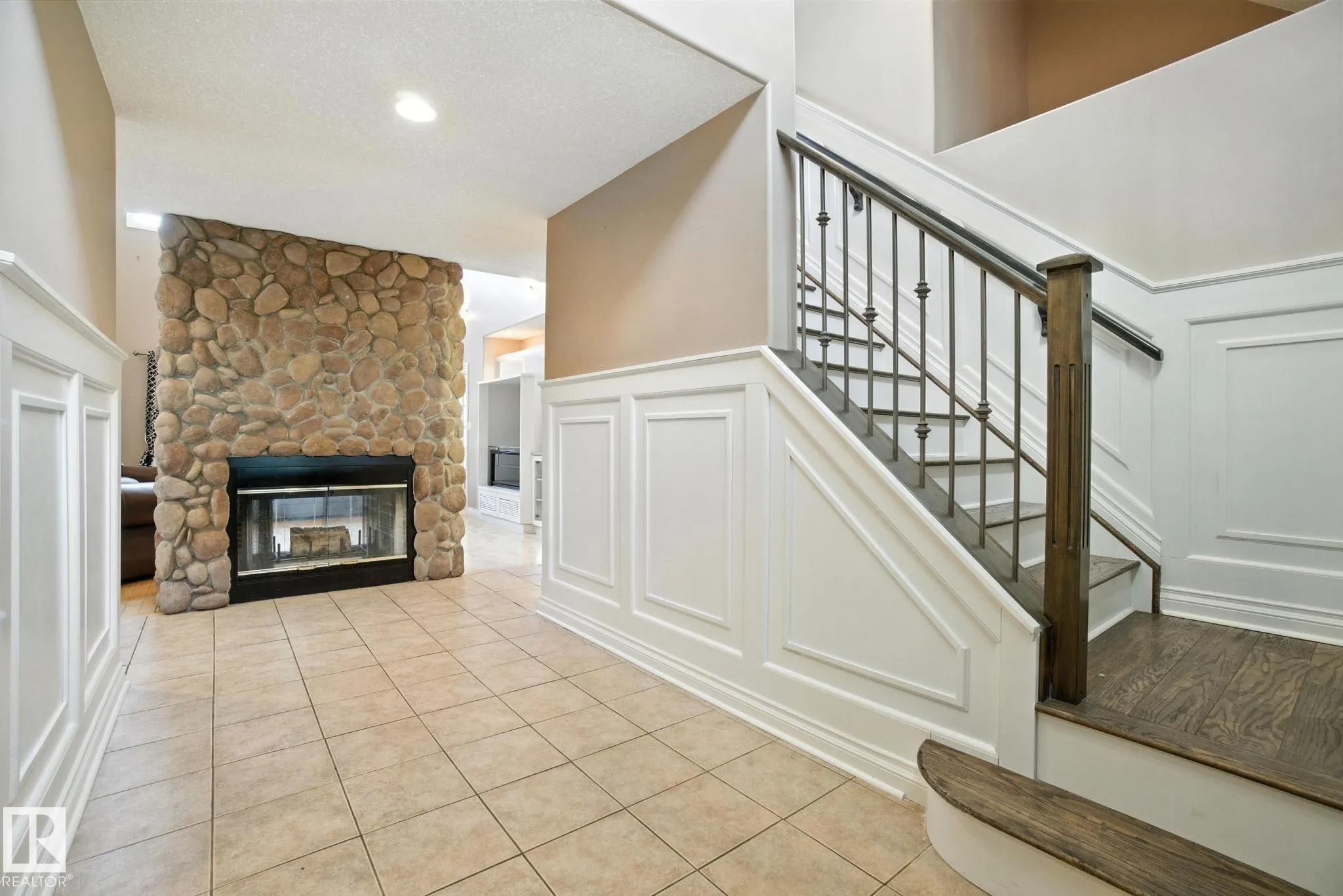 54519 RGE ROAD 272