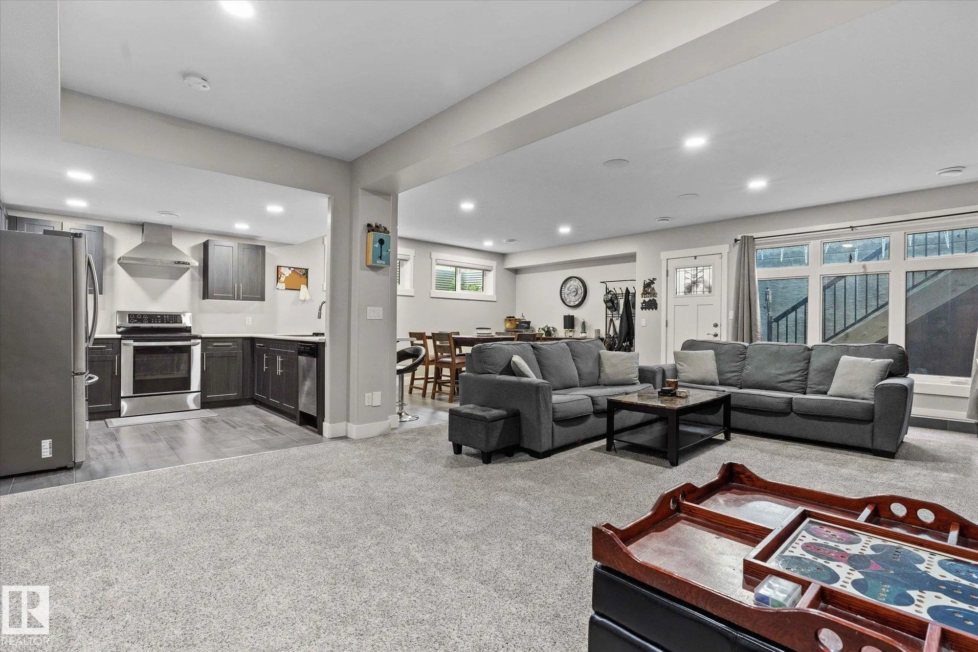 15 LILAC Bay