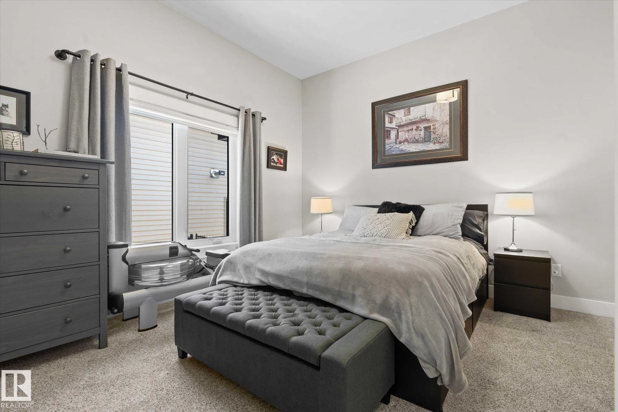 15 LILAC Bay