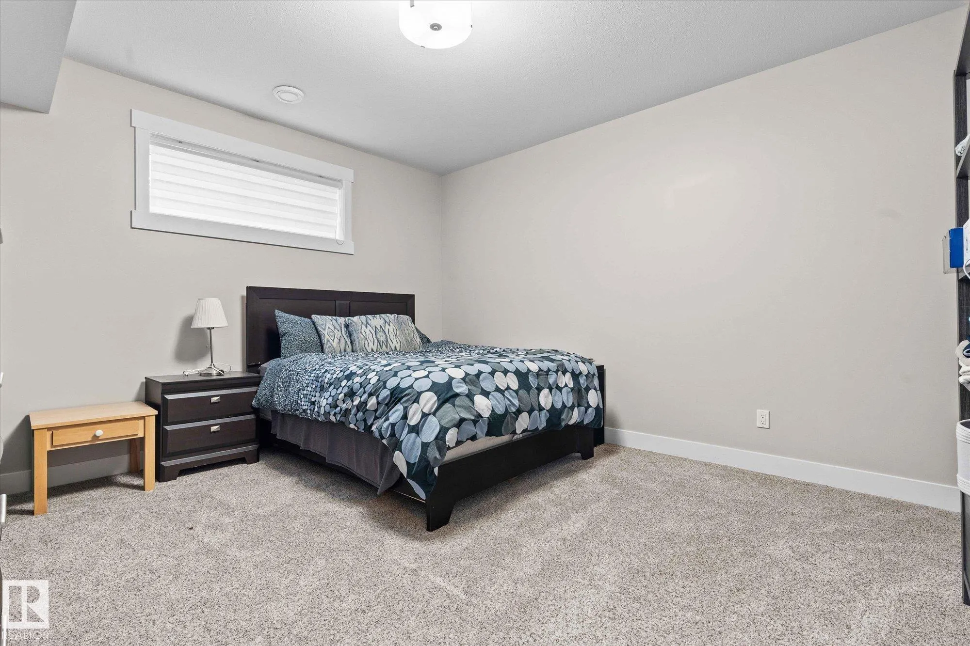 15 LILAC Bay