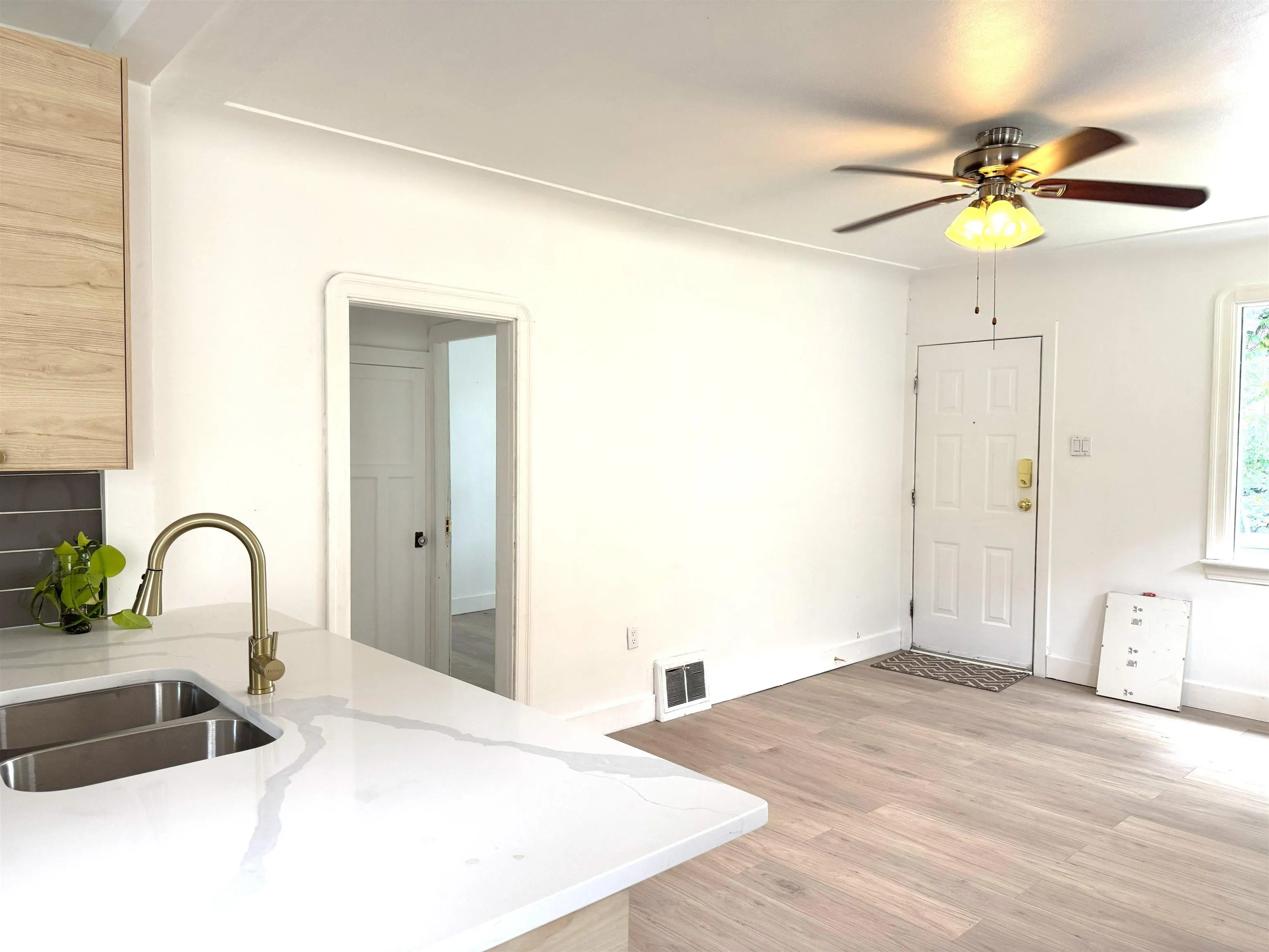11840 70 Street