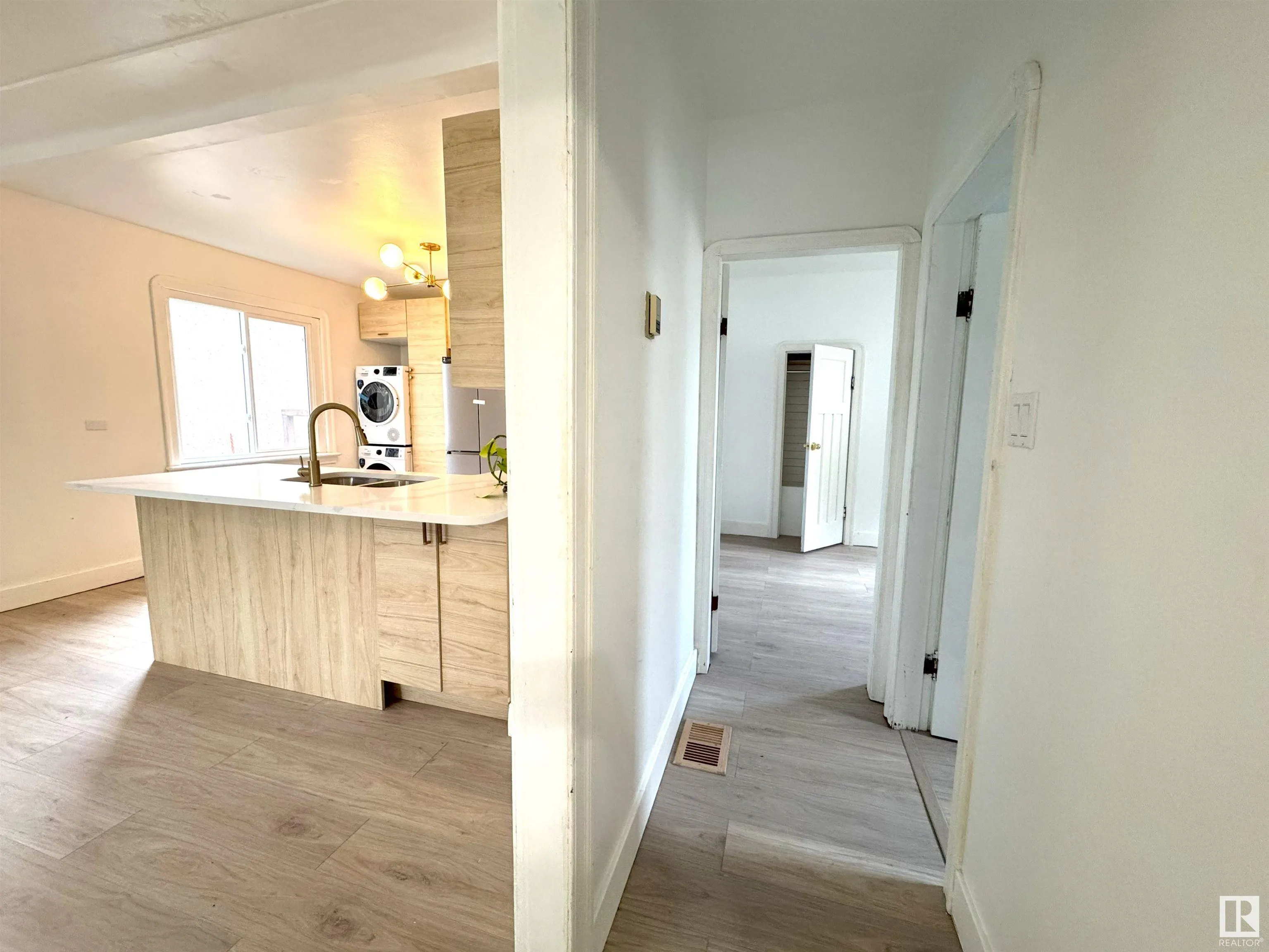 11840 70 Street