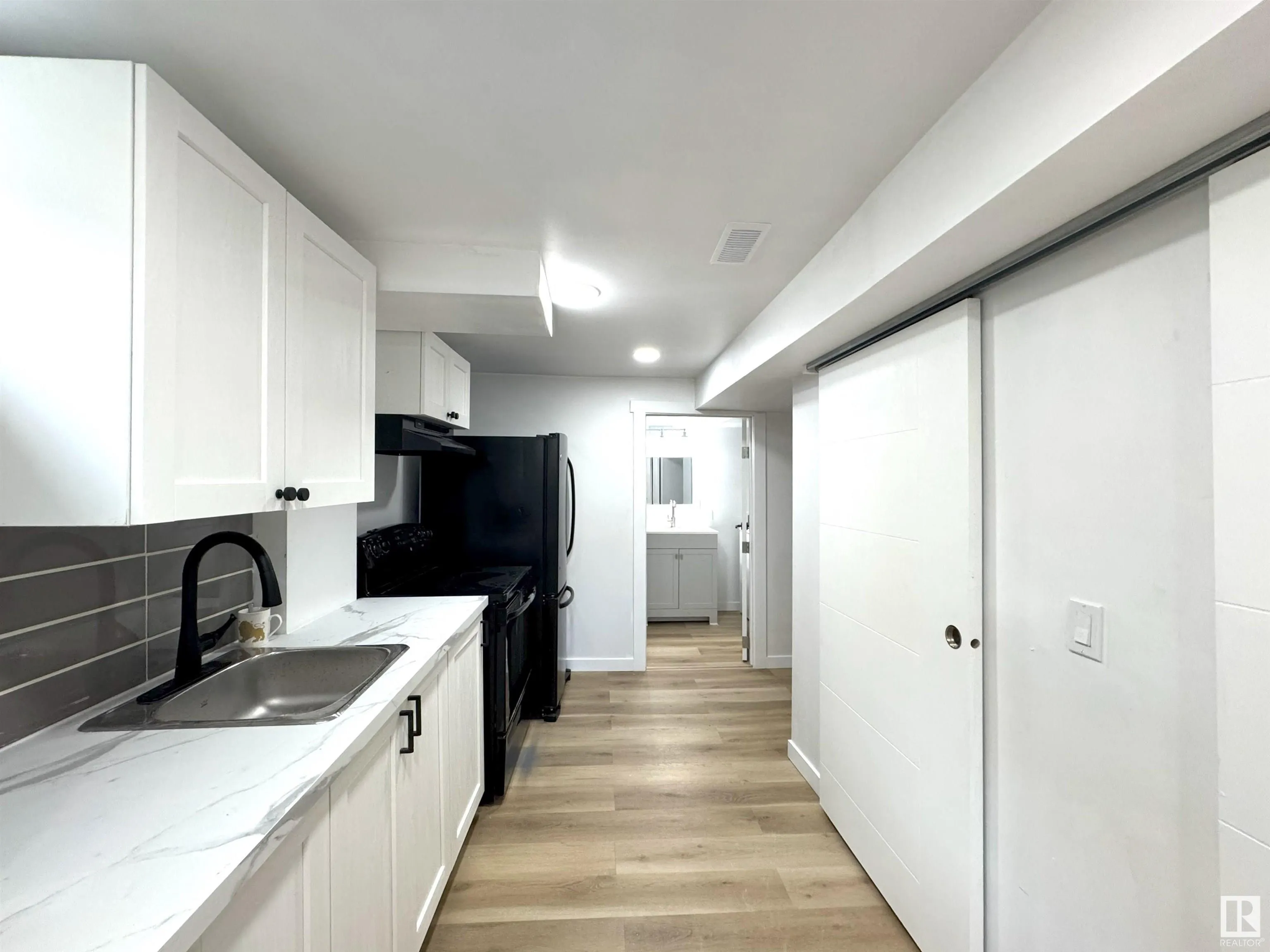 11840 70 Street
