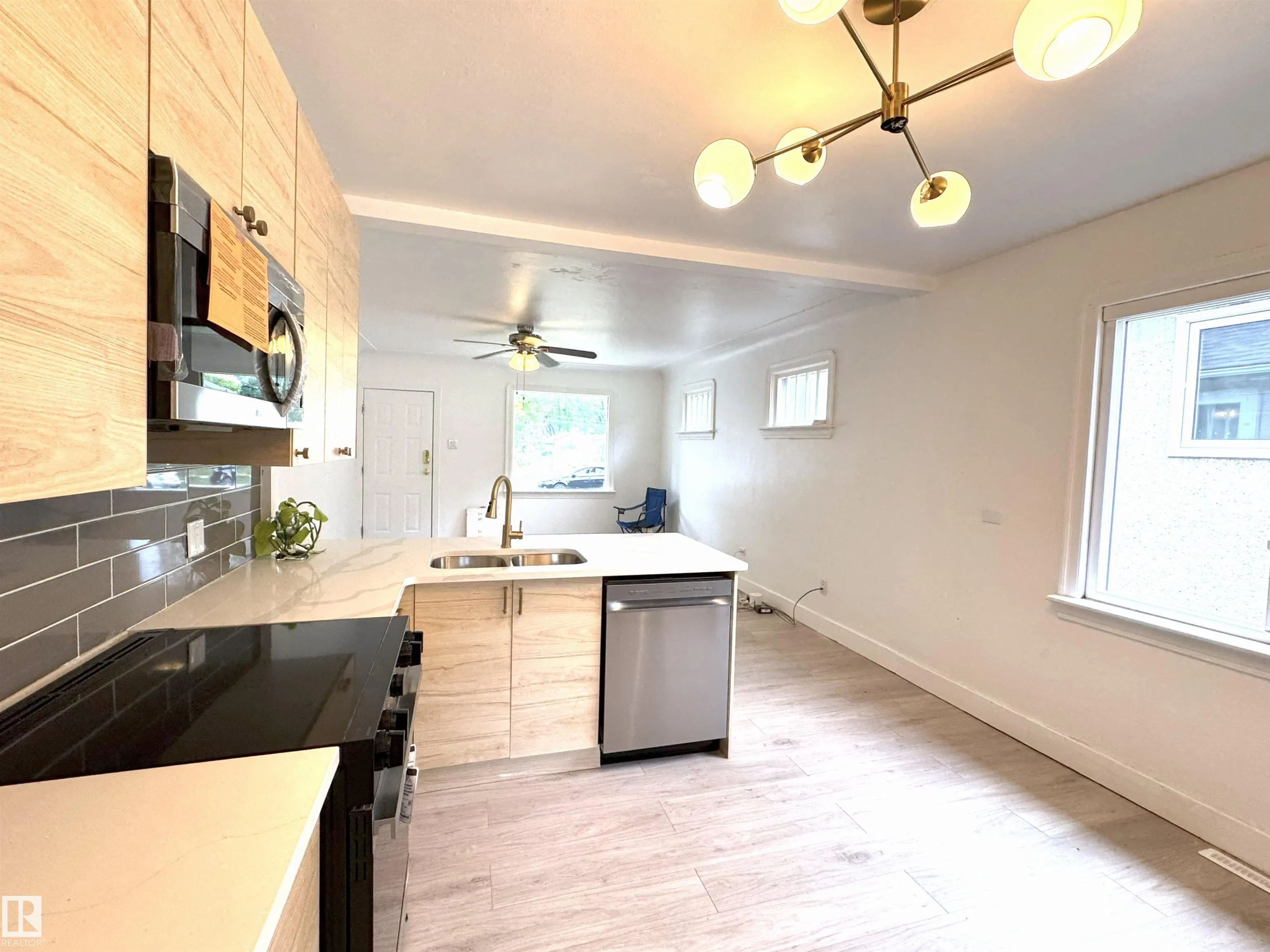 11840 70 Street