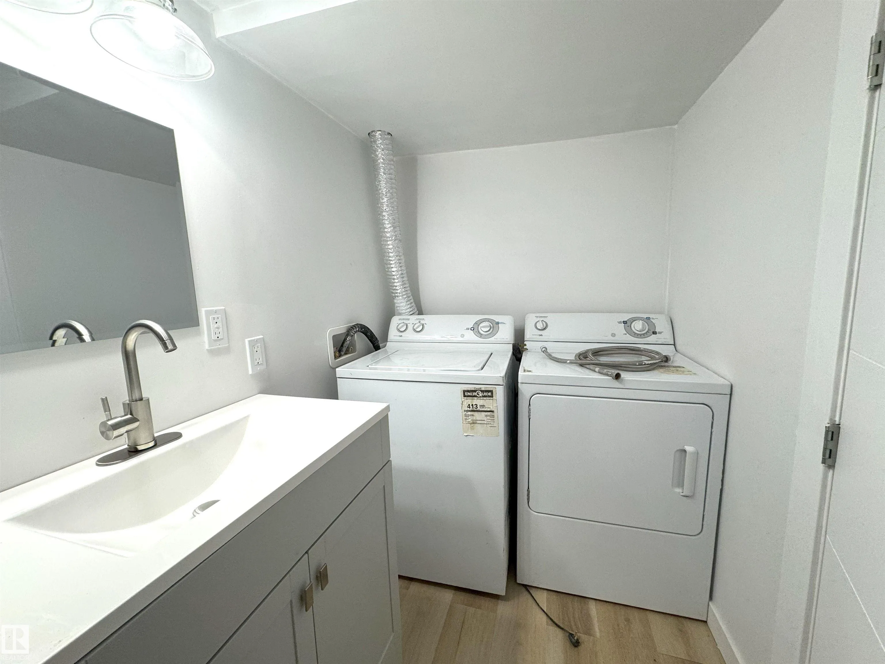 11840 70 Street