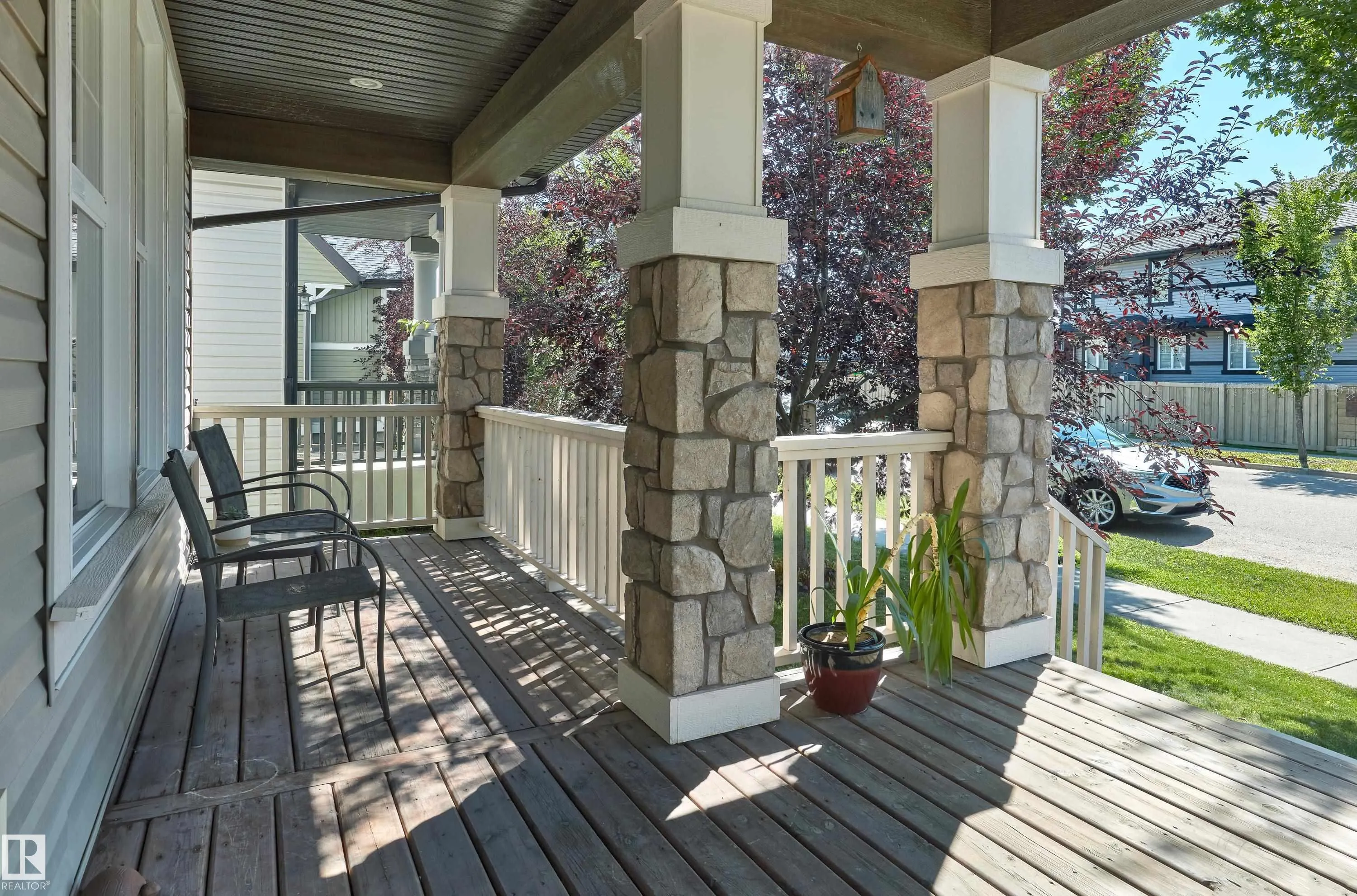571 ALLARD Boulevard