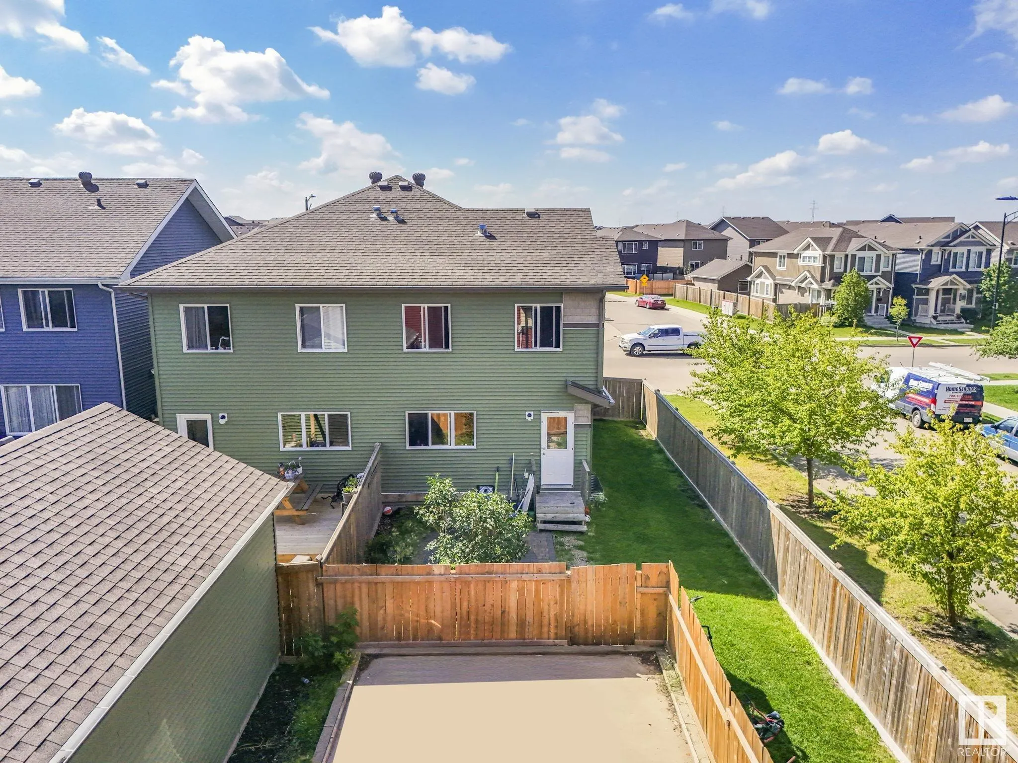 511 ORCHARDS Boulevard