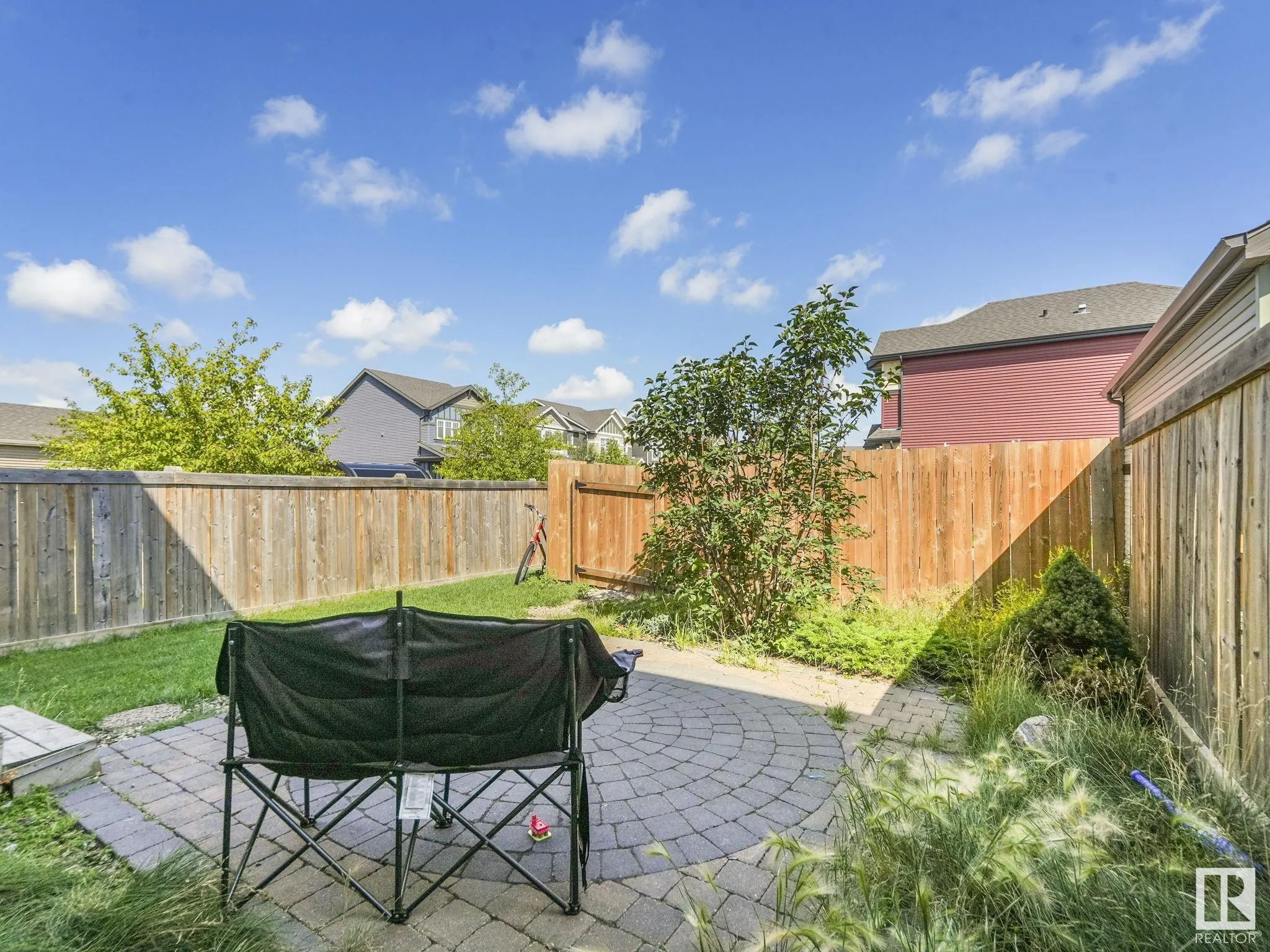 511 ORCHARDS Boulevard