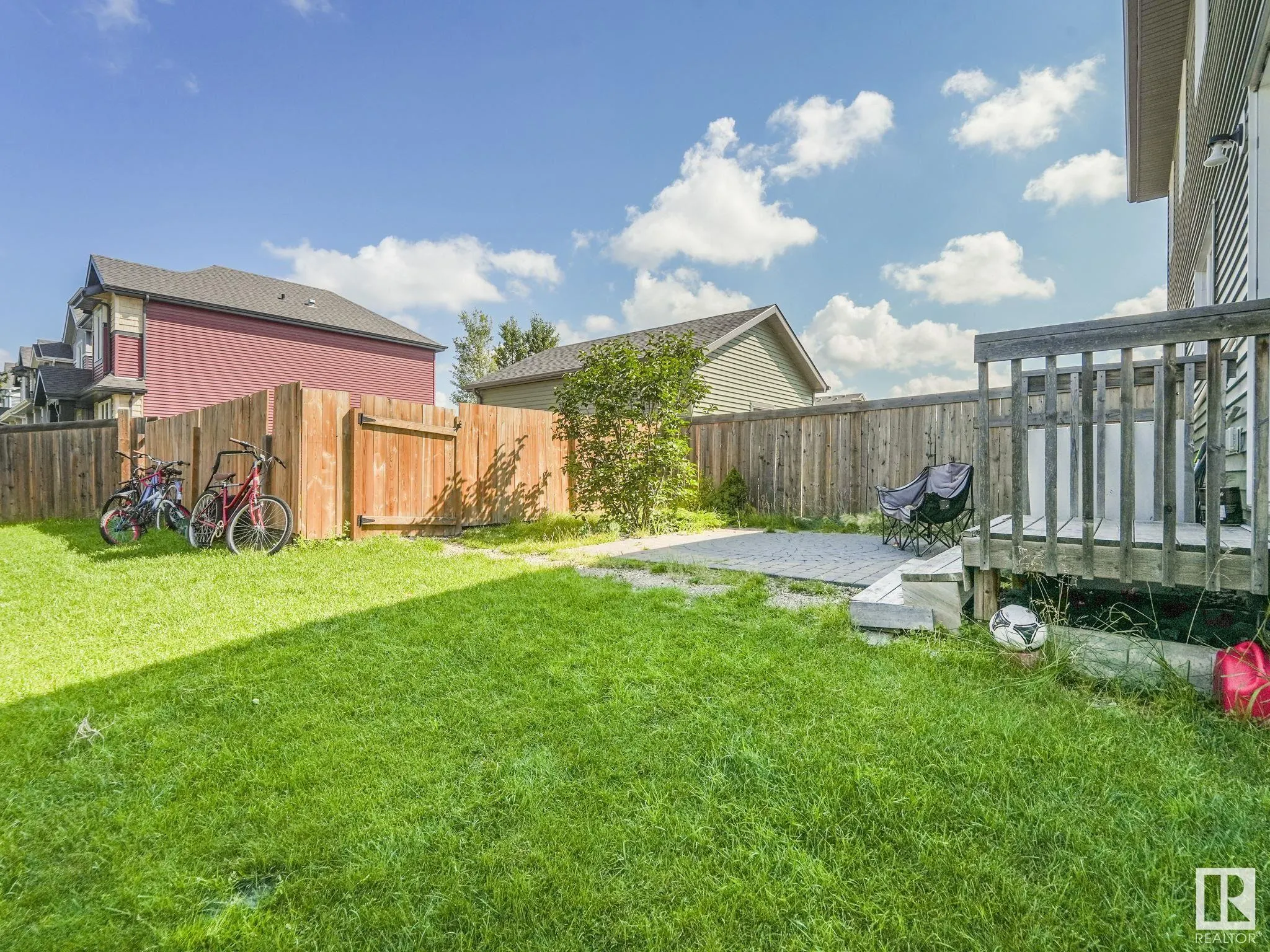 511 ORCHARDS Boulevard