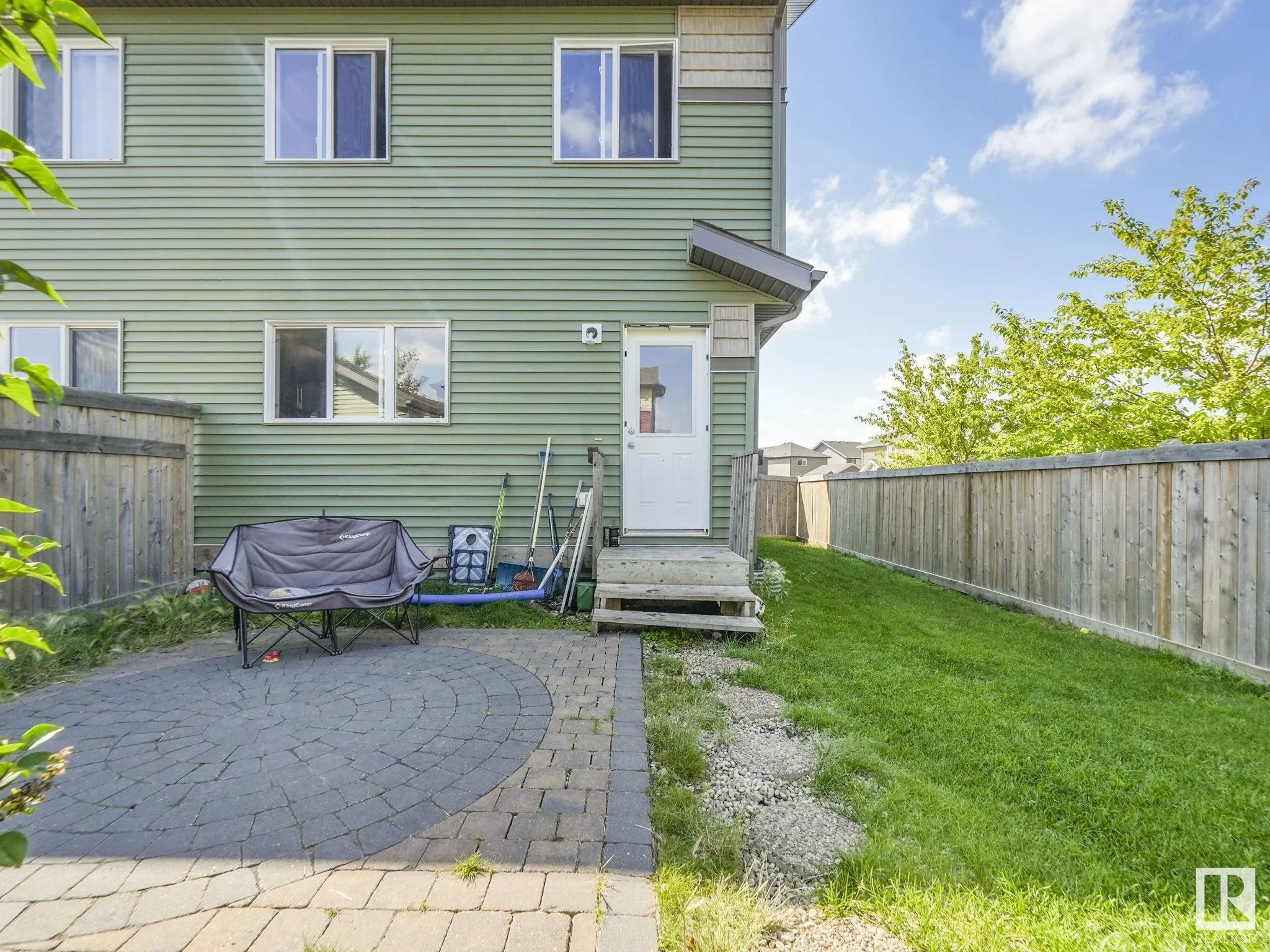 511 ORCHARDS Boulevard