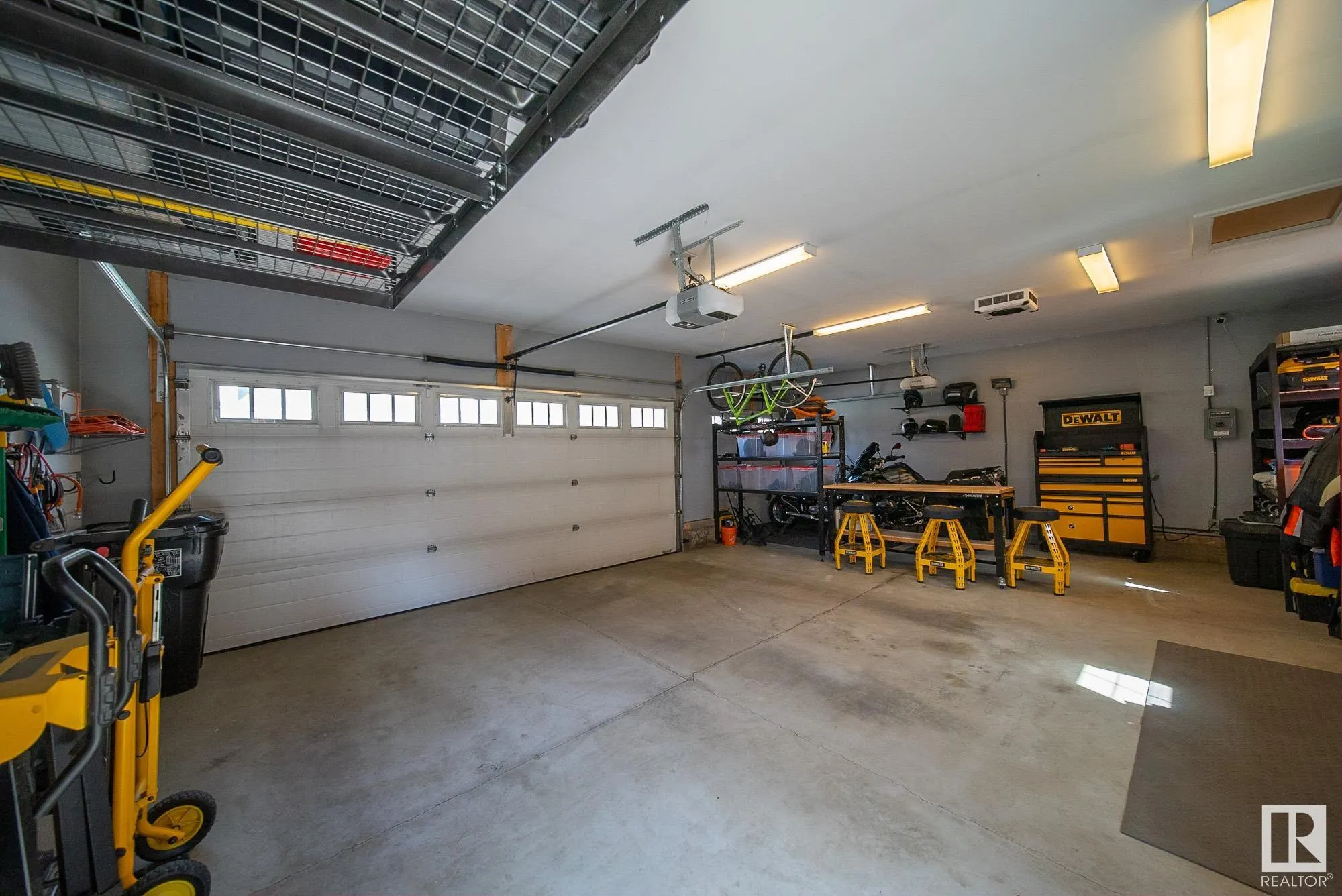 4026 MORRISON Way