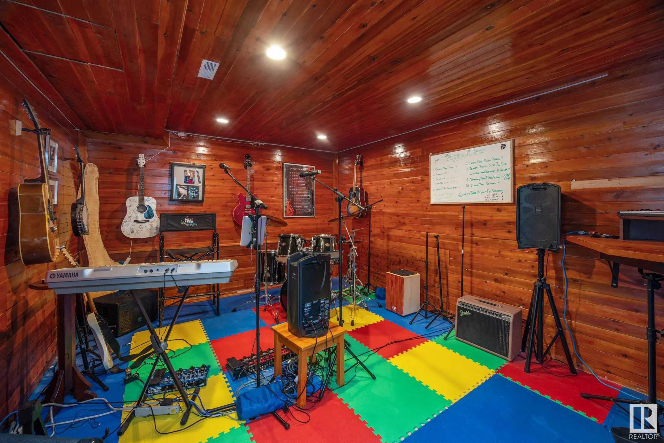7 FIELDSTONE Cove
