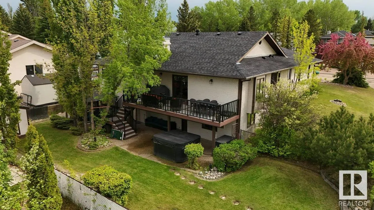 7 FIELDSTONE Cove