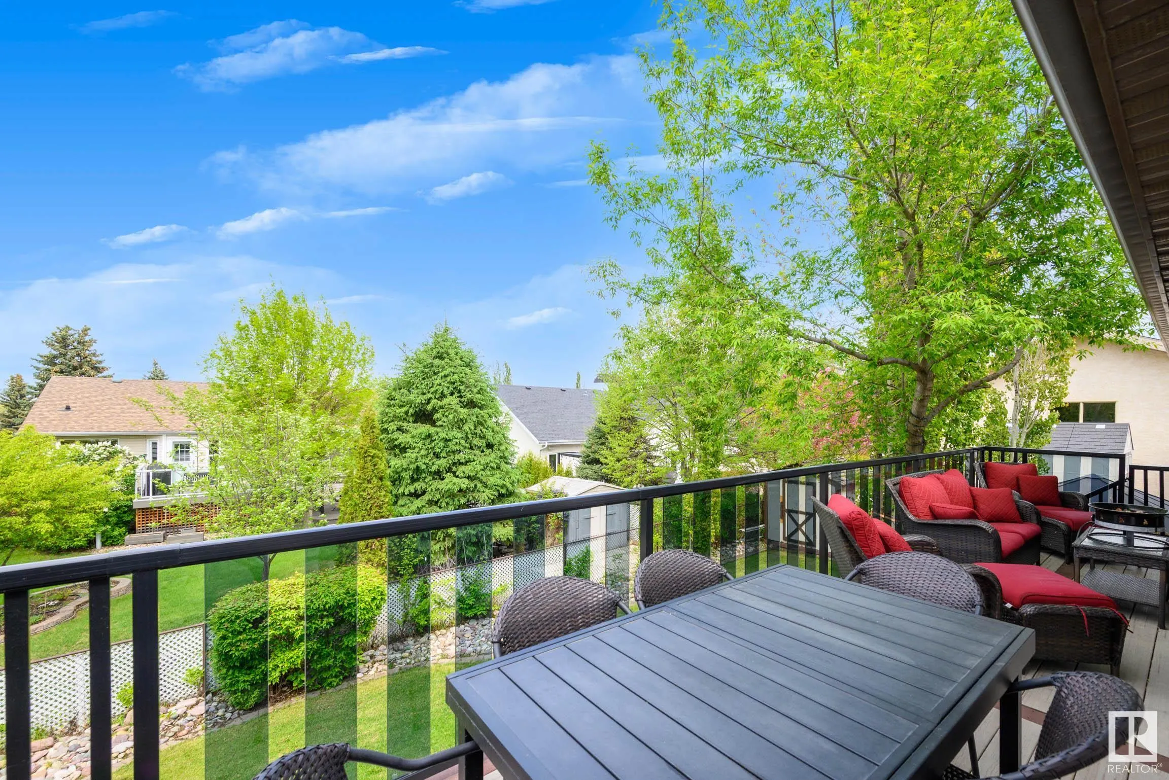 7 FIELDSTONE Cove