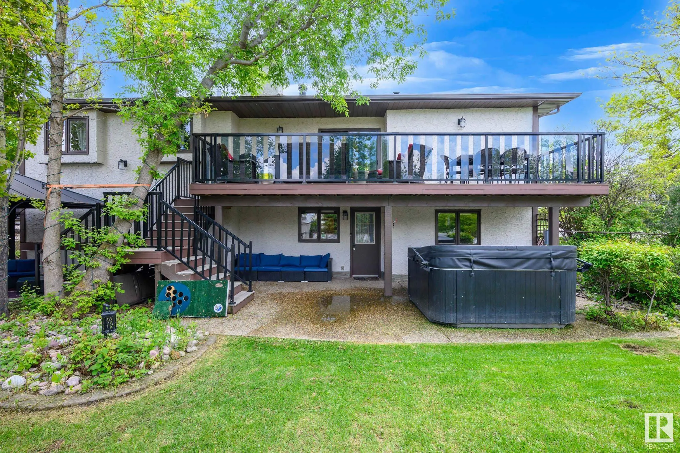 7 FIELDSTONE Cove