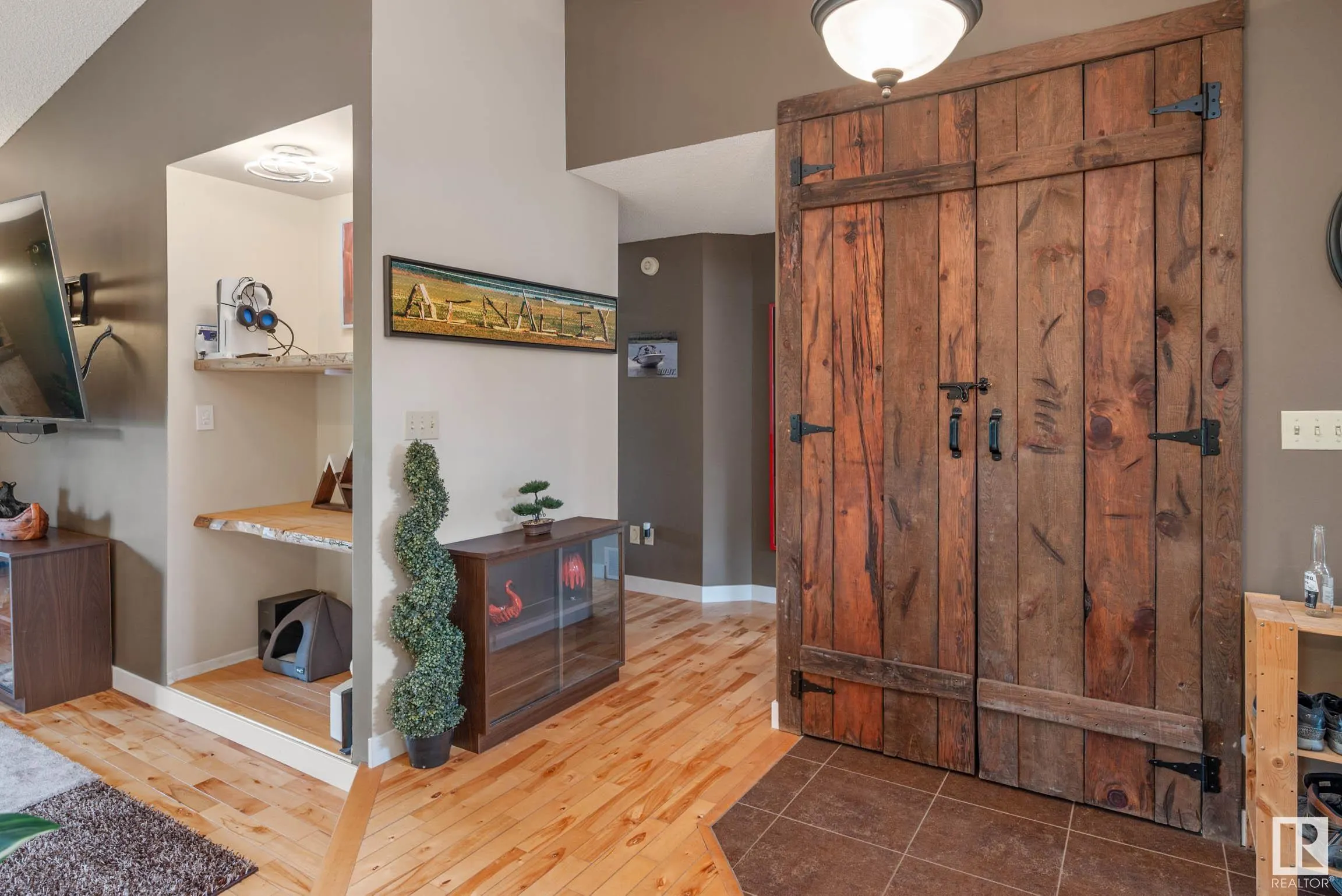 7 FIELDSTONE Cove