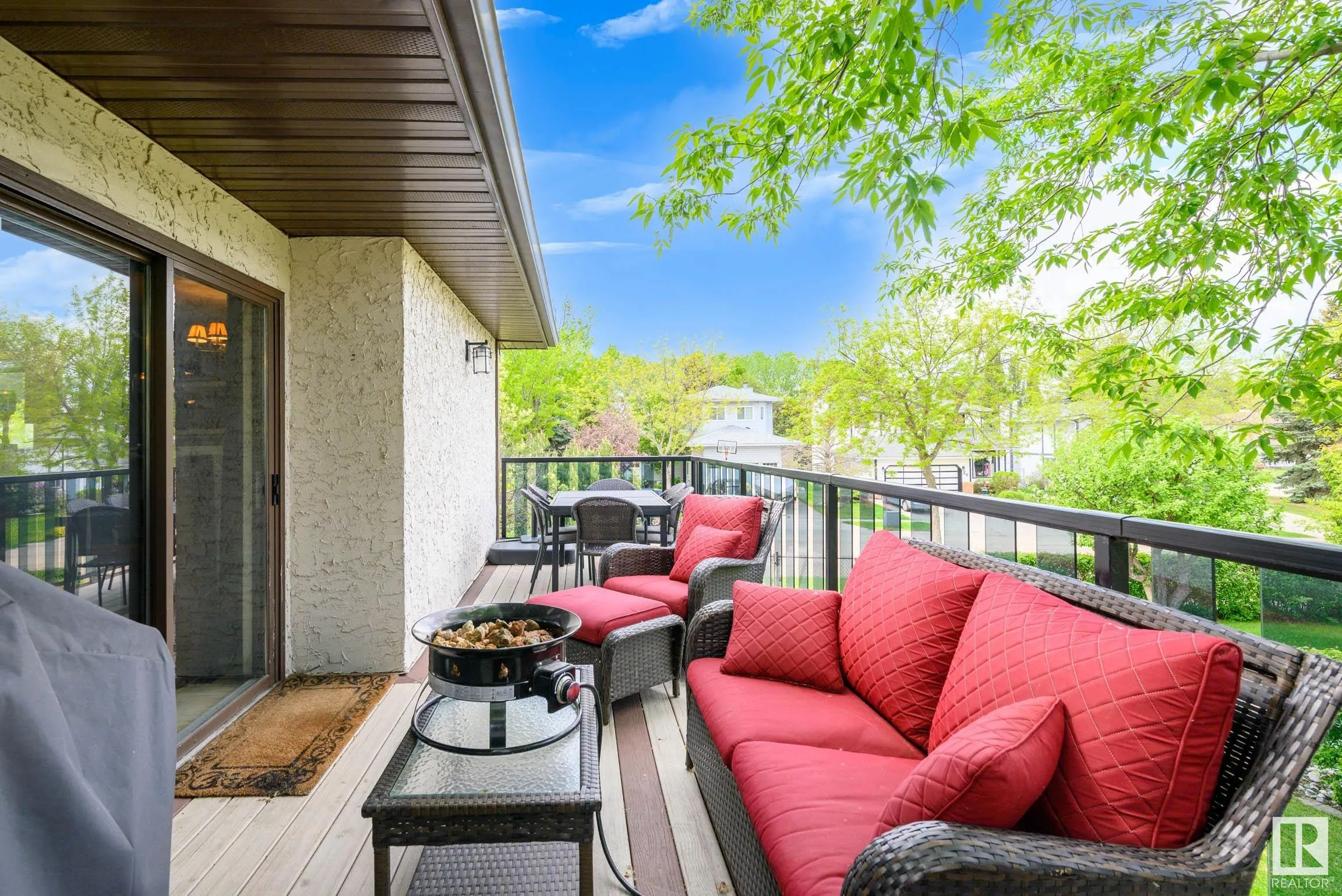 7 FIELDSTONE Cove