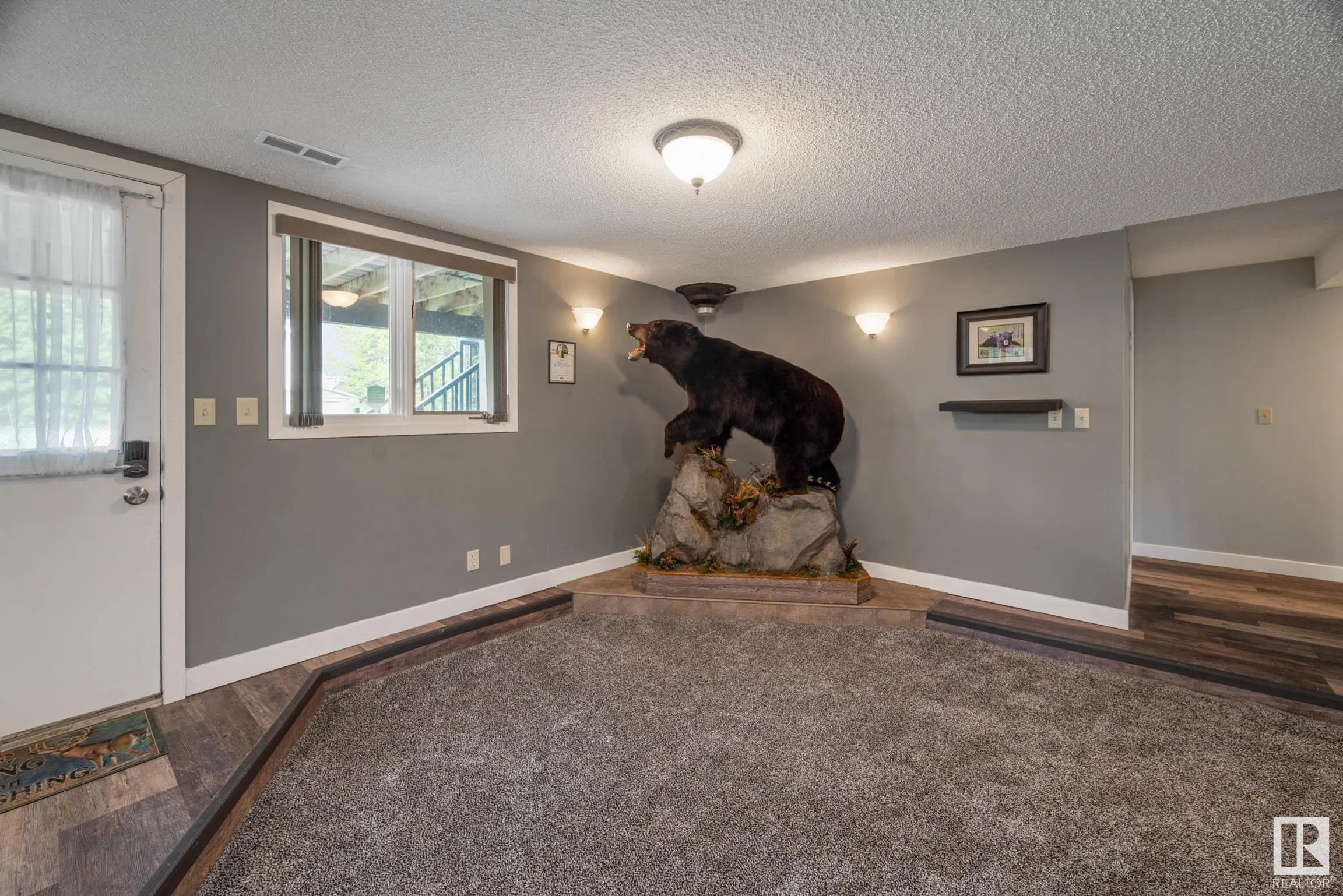 7 FIELDSTONE Cove