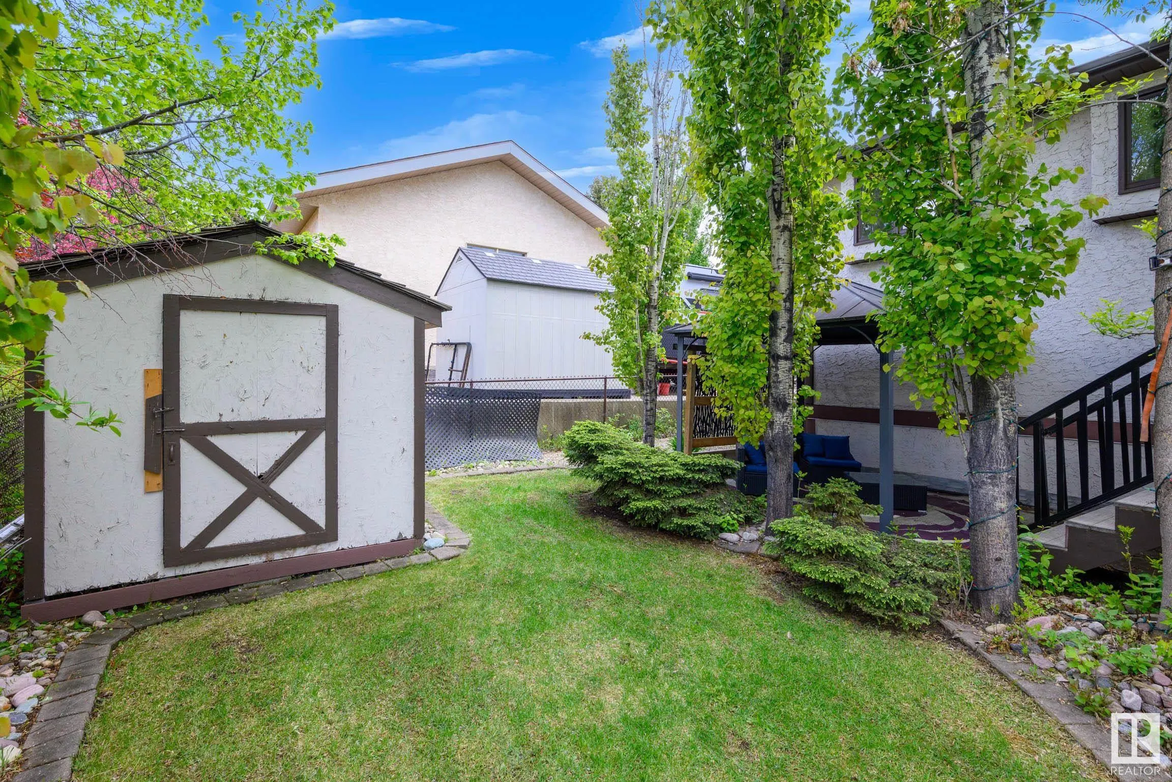 7 FIELDSTONE Cove