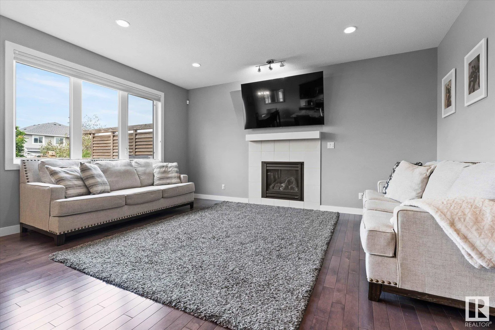 78 WOODHILL Lane