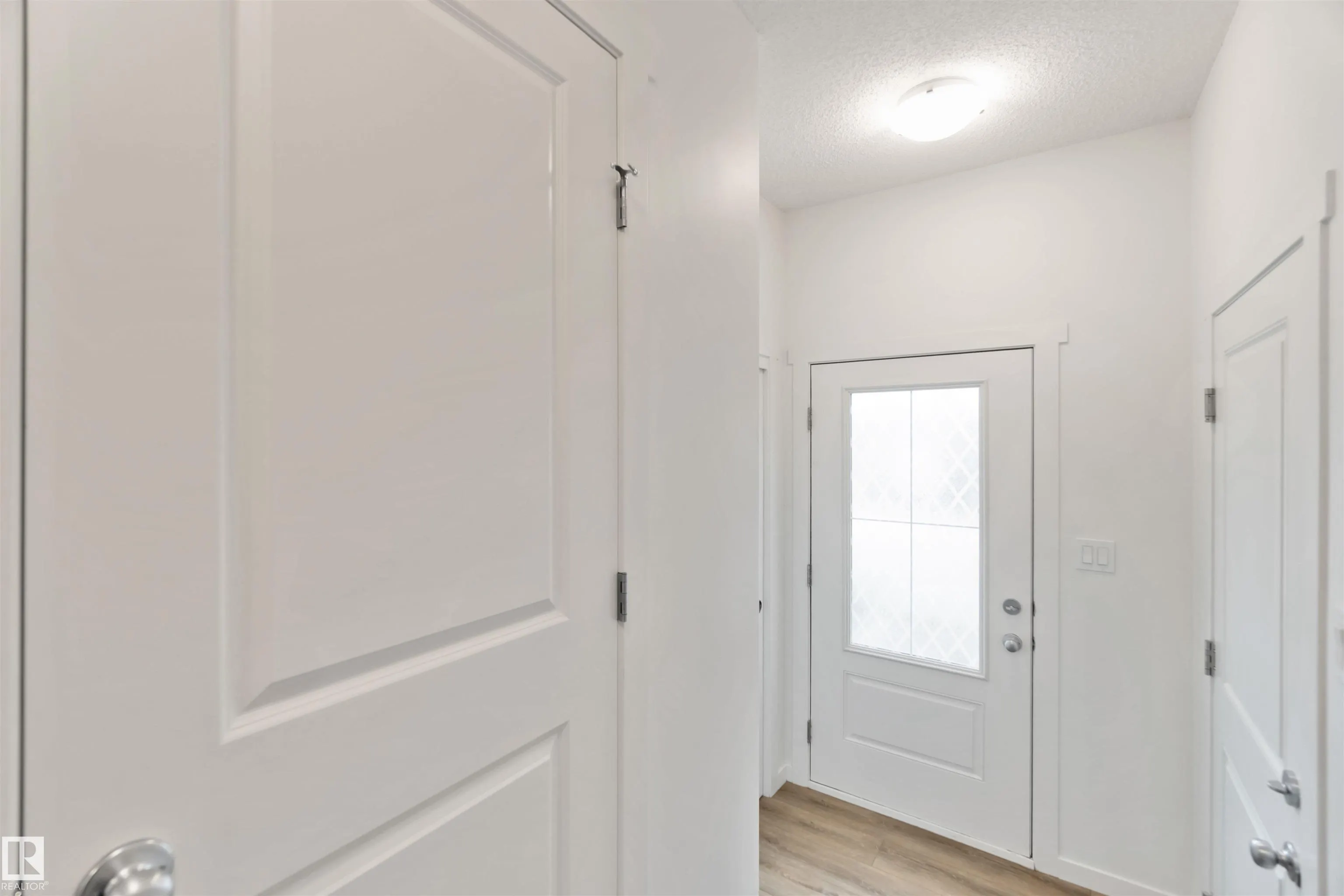 13119 209 St