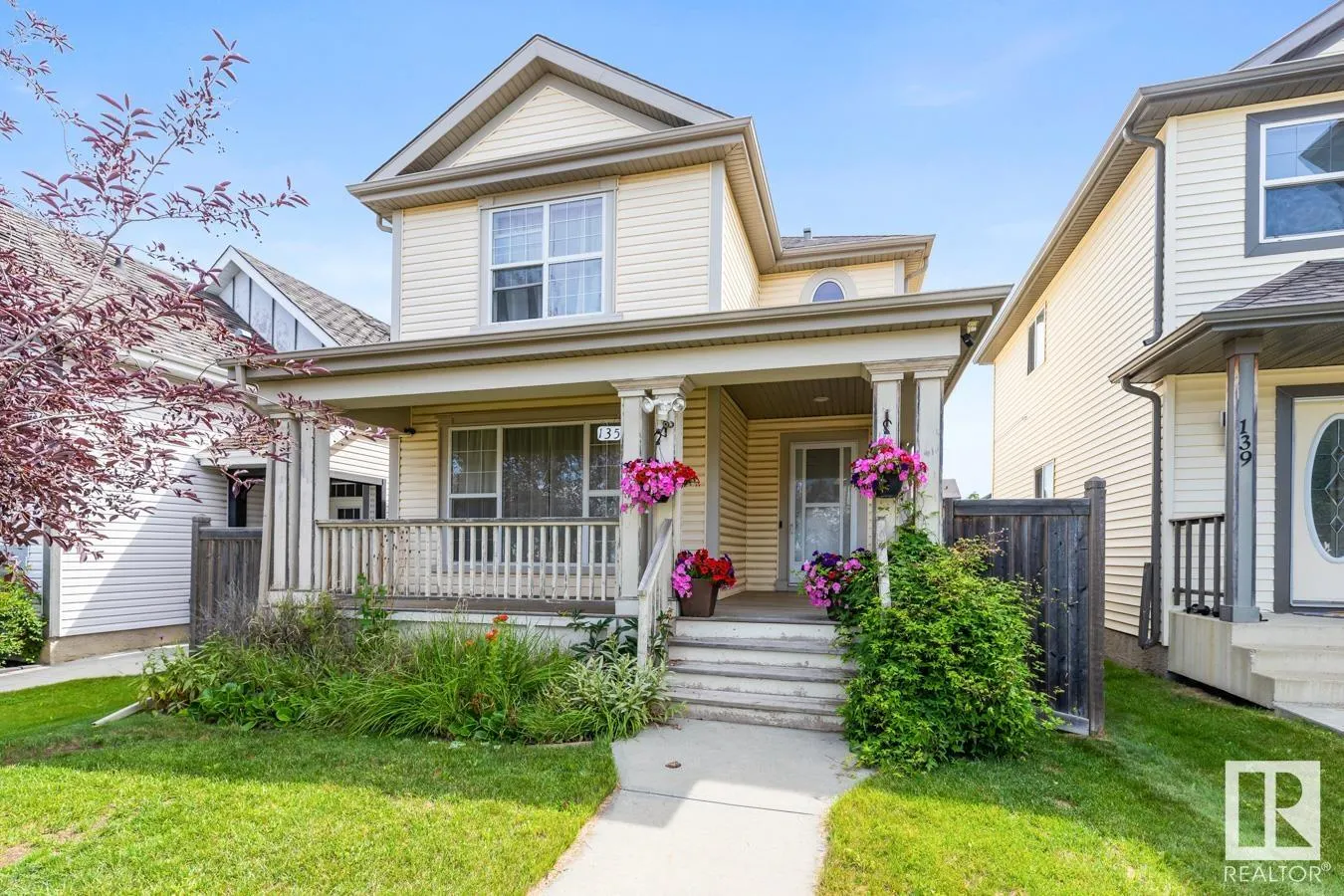 135 SUMMERTON Crescent