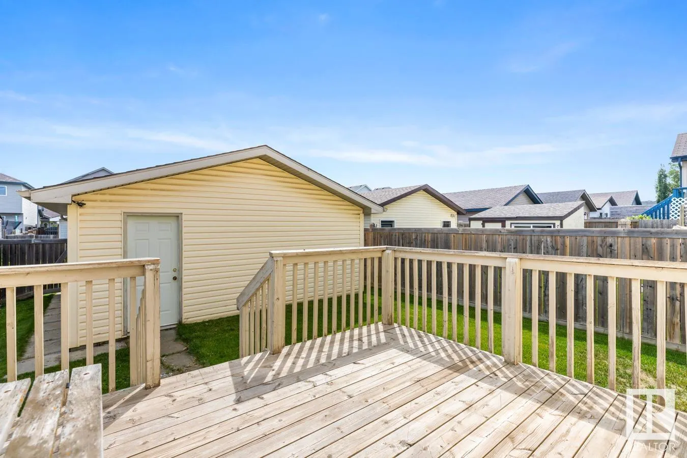 135 SUMMERTON Crescent