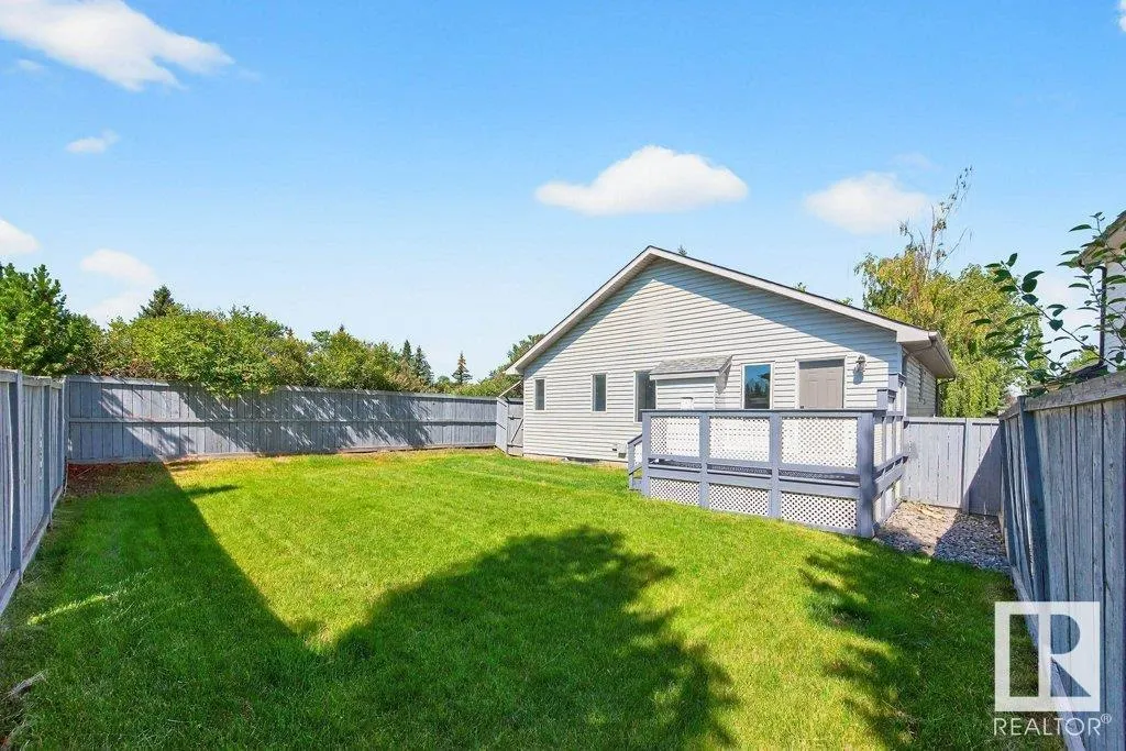 124 FOXHAVEN Court