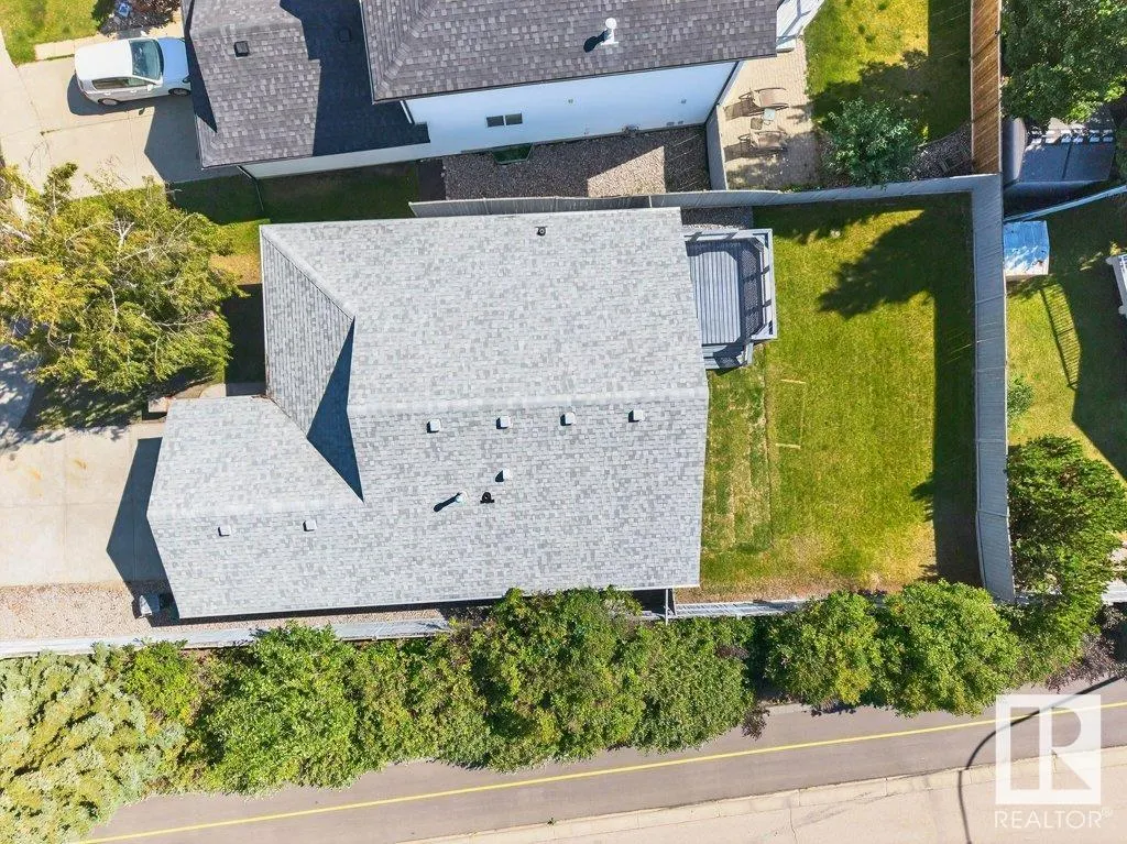 124 FOXHAVEN Court