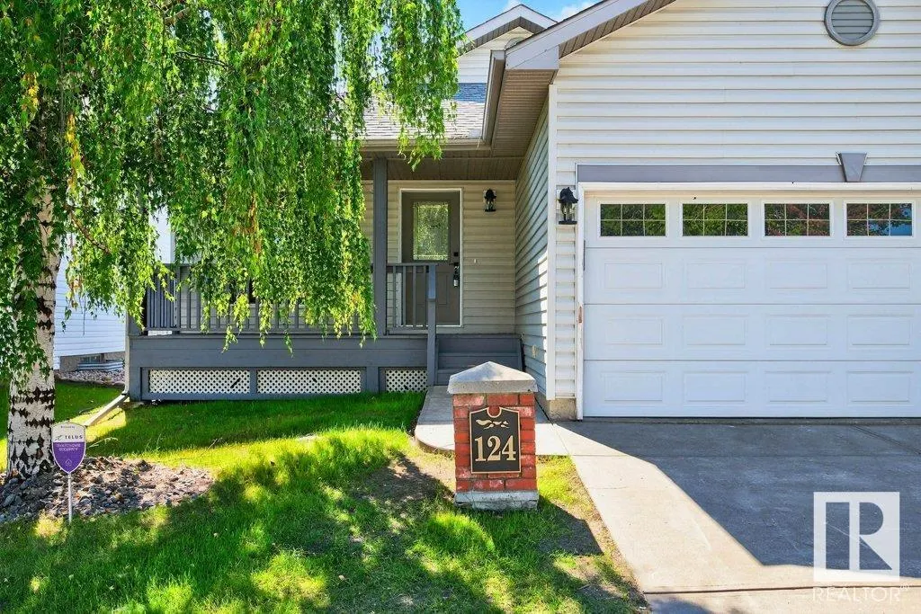 124 FOXHAVEN Court