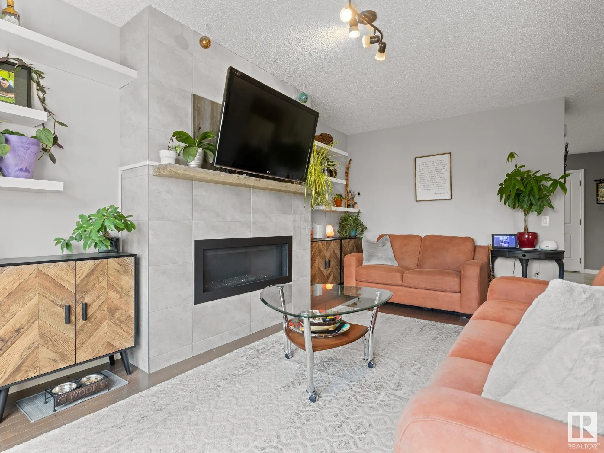 274 SILVERSTONE Crescent