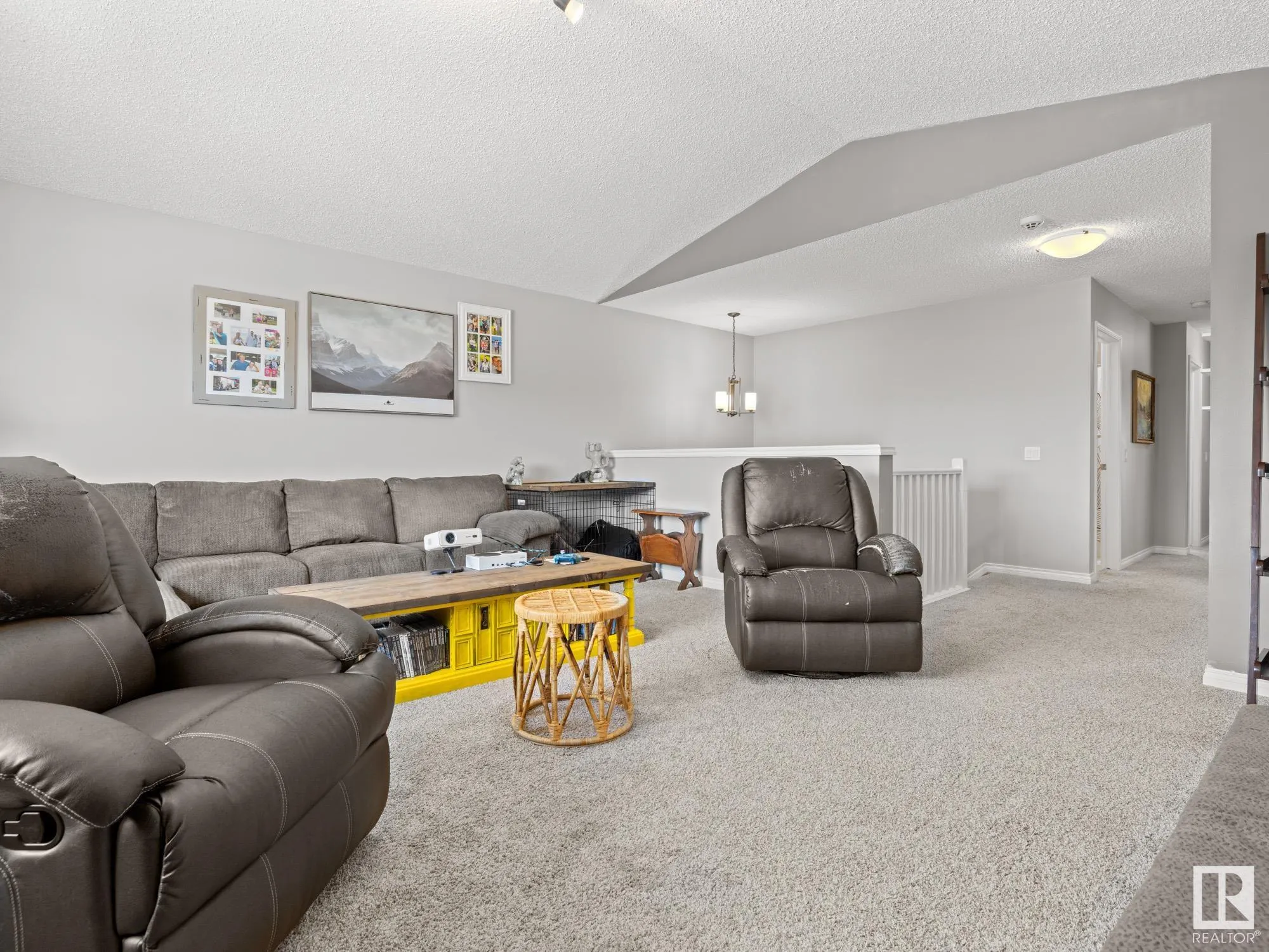 274 SILVERSTONE Crescent