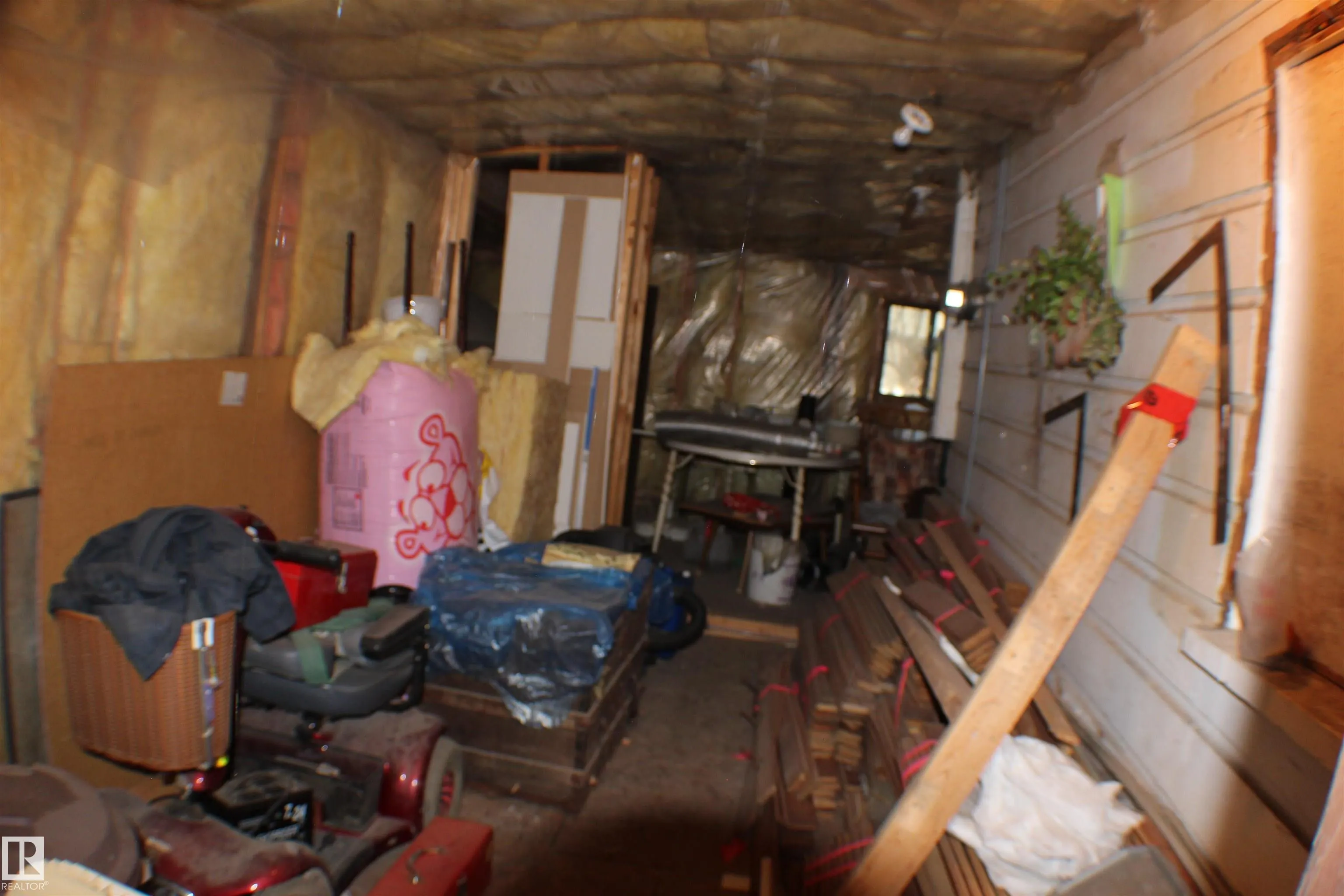 620 Lakeside Point(e)