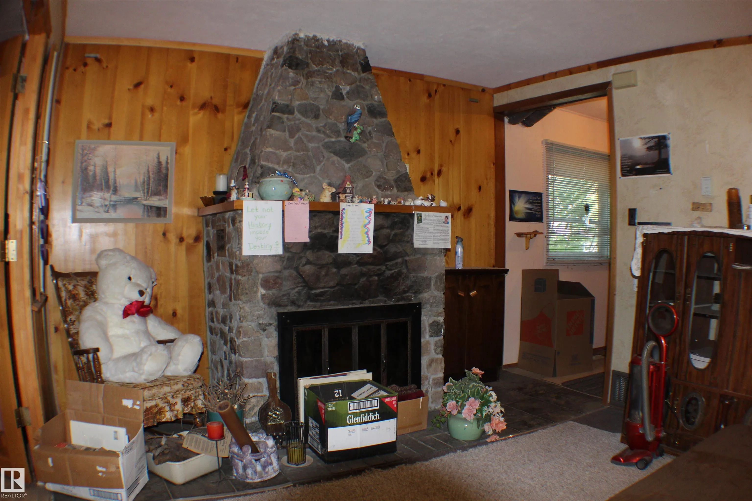620 Lakeside Point(e)
